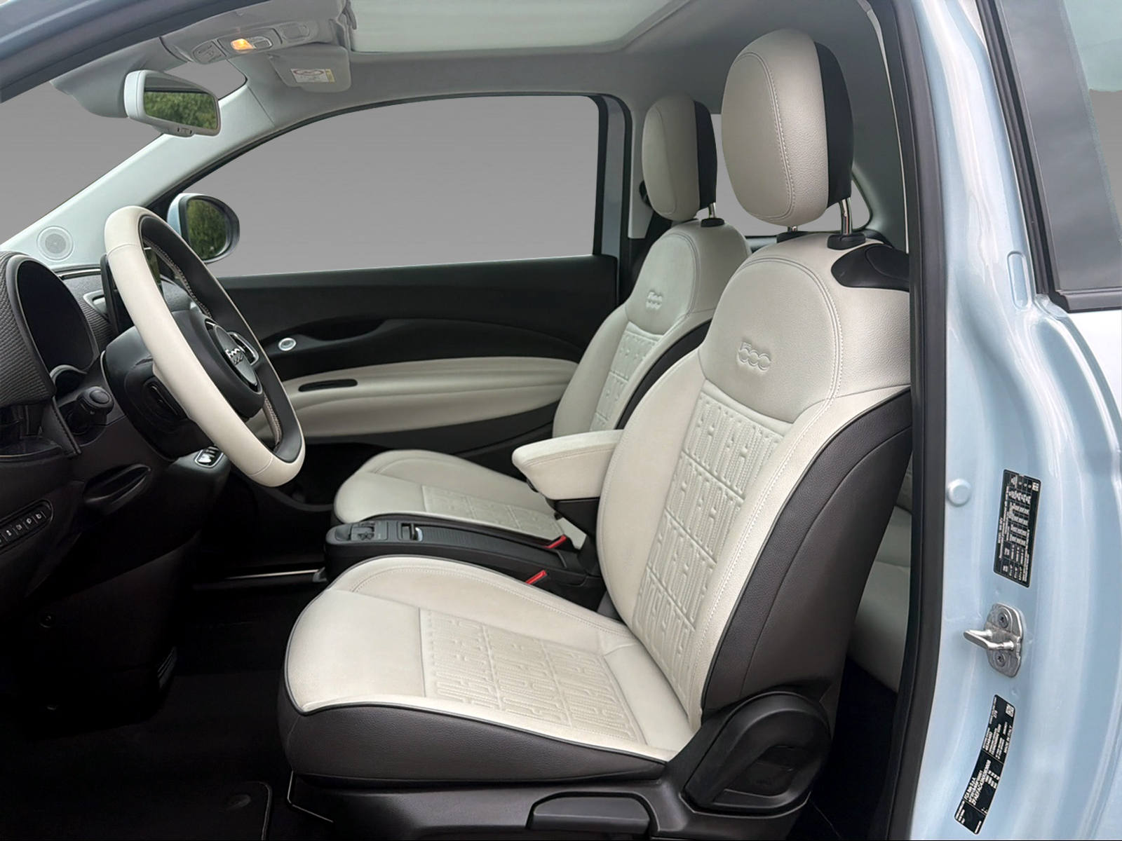 FIAT 500 La Prima-image-12