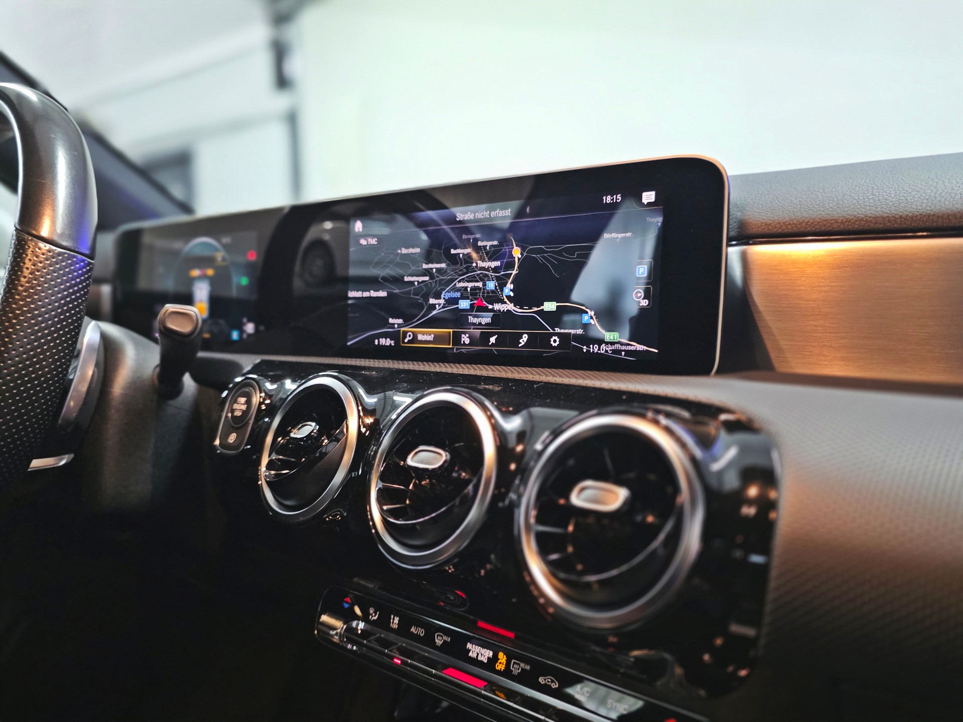 MERCEDES-BENZ A 200 AMG Line 7G-DCT-image-20