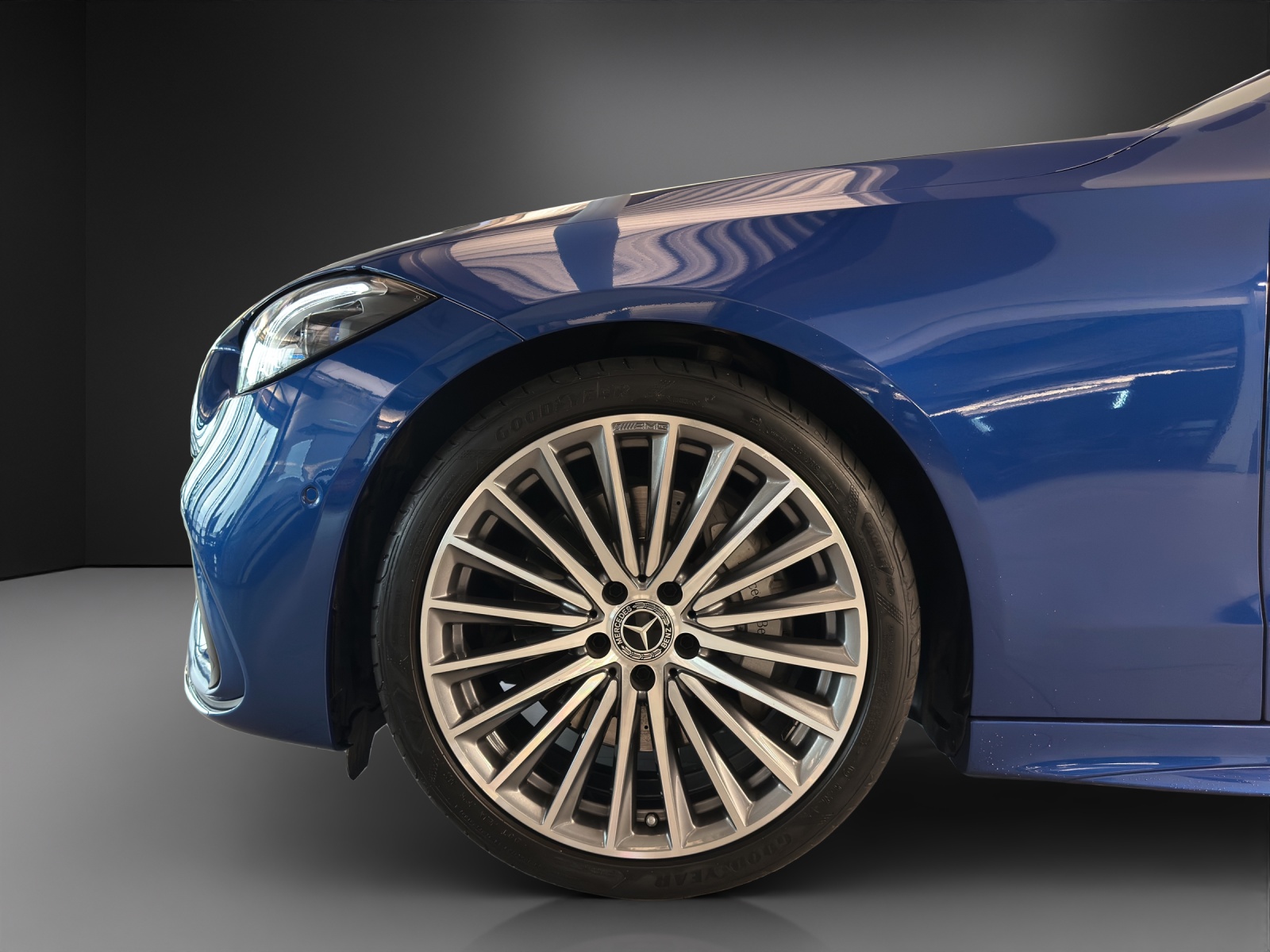 MERCEDES-BENZ C 200 T 4Matic AMG Line-image-7