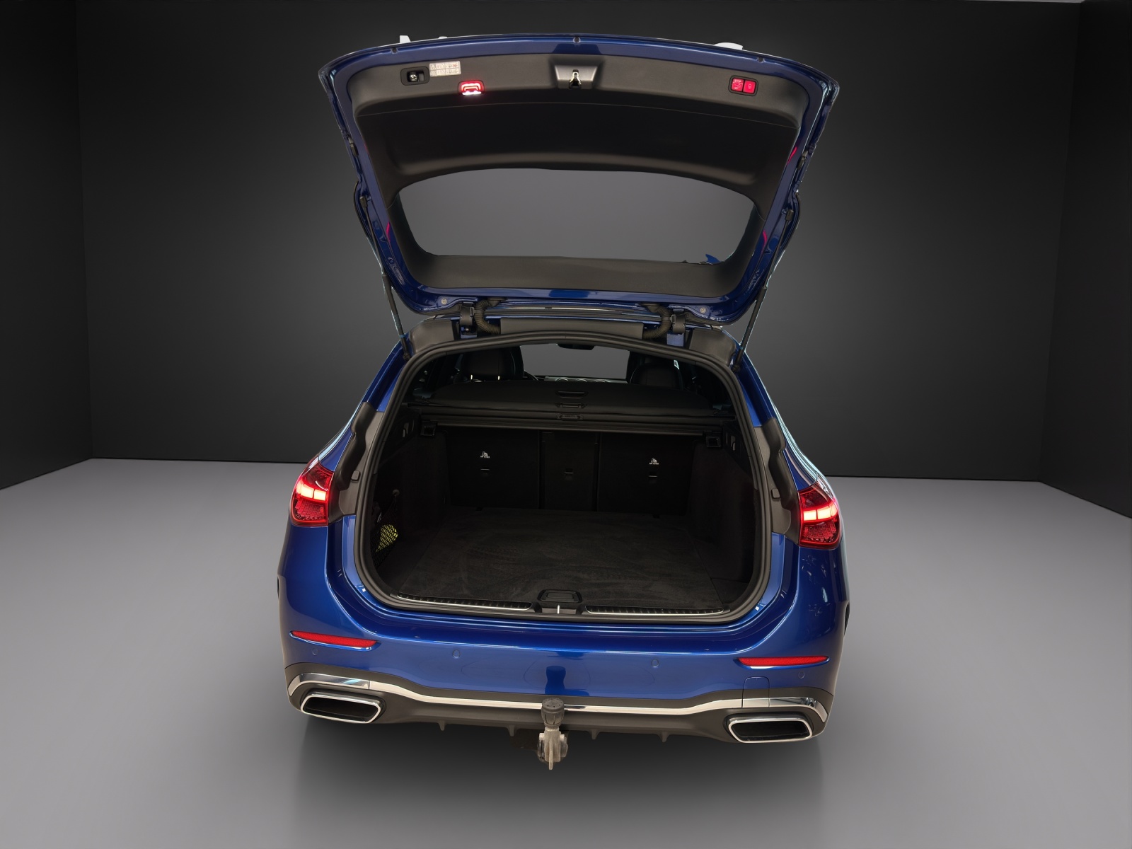 MERCEDES-BENZ C 200 T 4Matic AMG Line-image-6