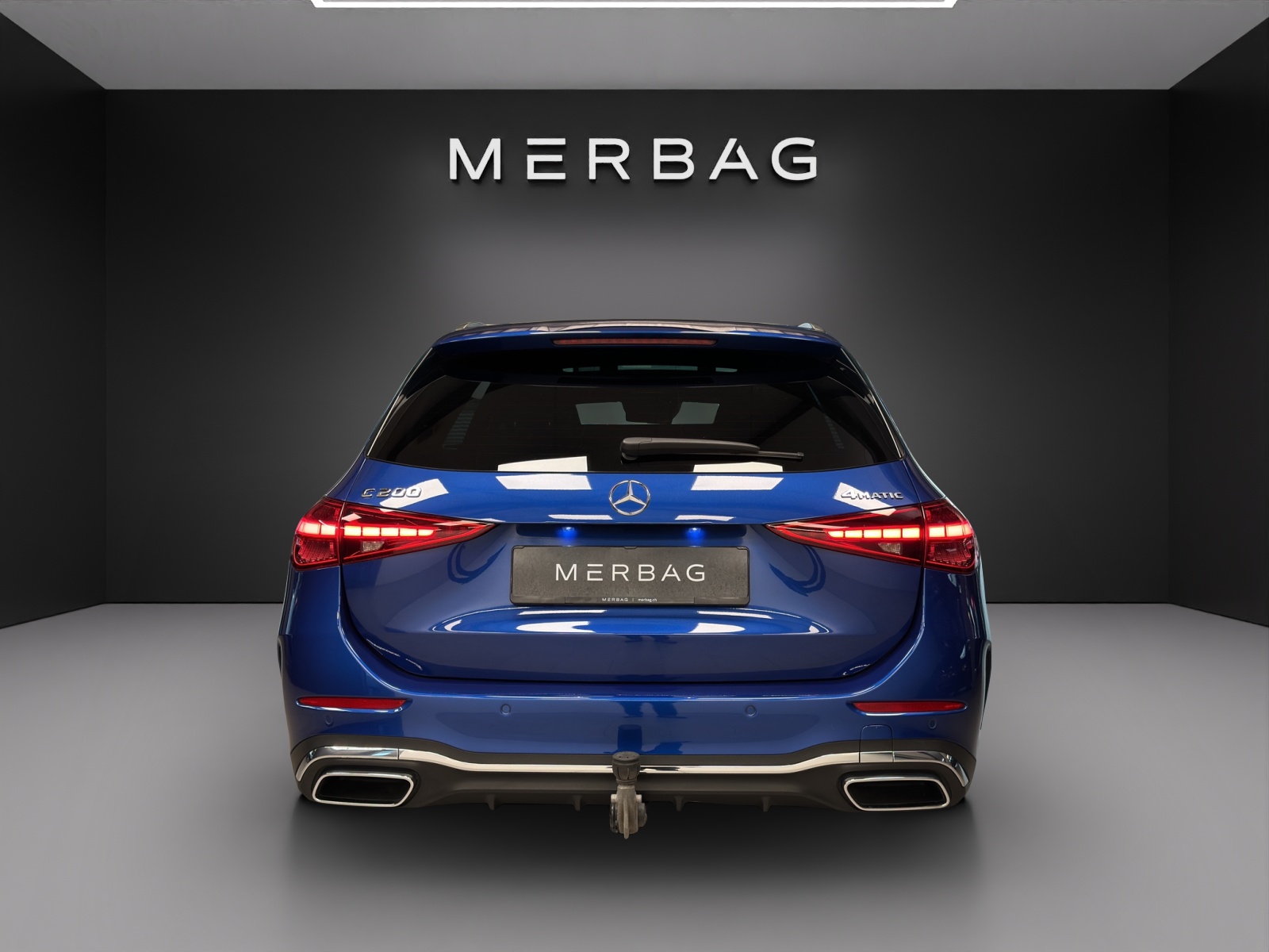 MERCEDES-BENZ C 200 T 4Matic AMG Line-image-4