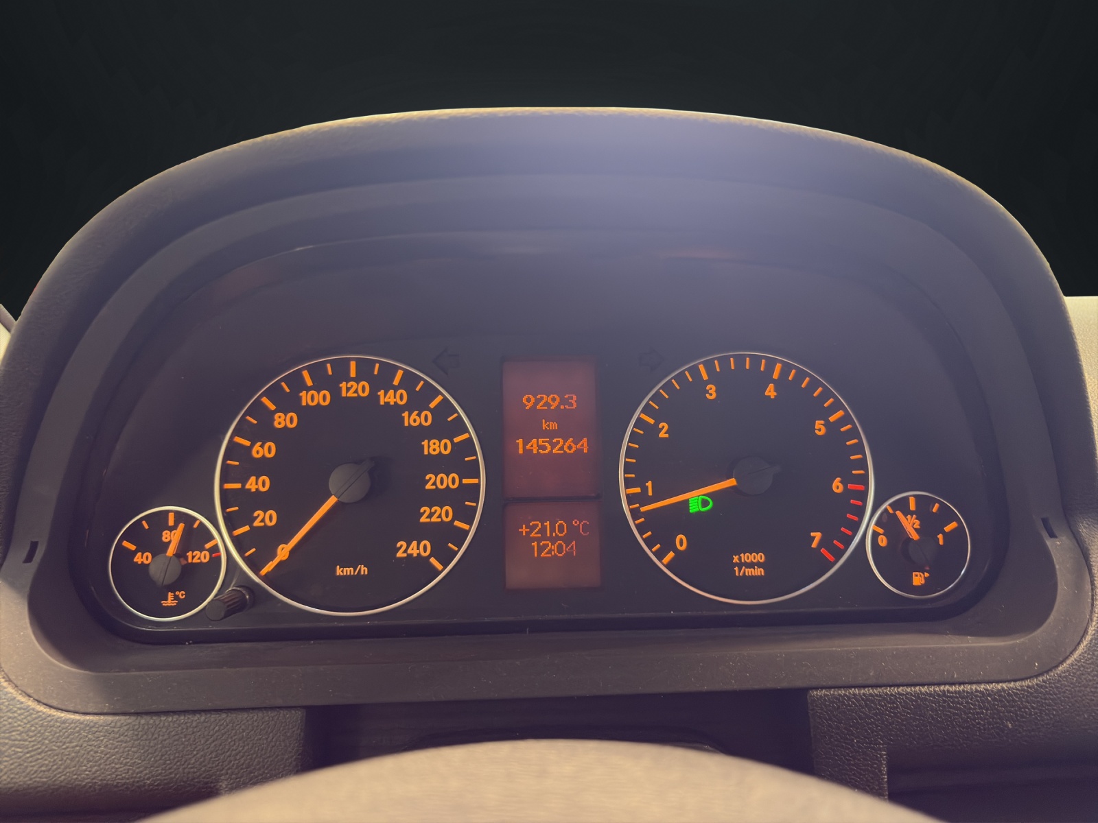 MERCEDES-BENZ A 150 Classic My first star-image-15
