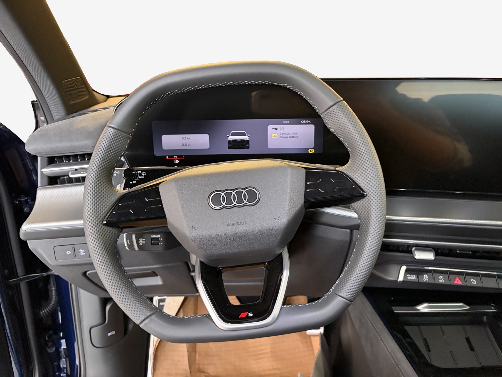 AUDI Q3 SUV 110 kW TFSI S tronic-image-9