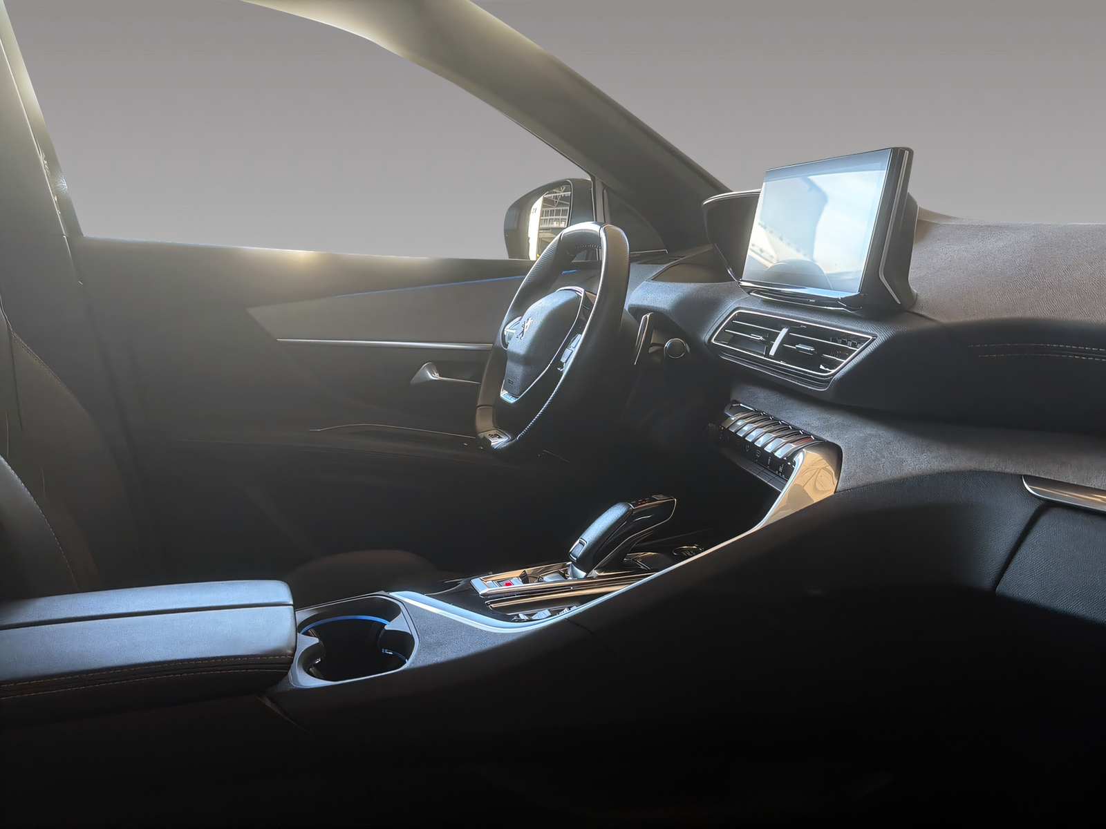 PEUGEOT 3008 1.5 BlueHDi GT Pack-image-11