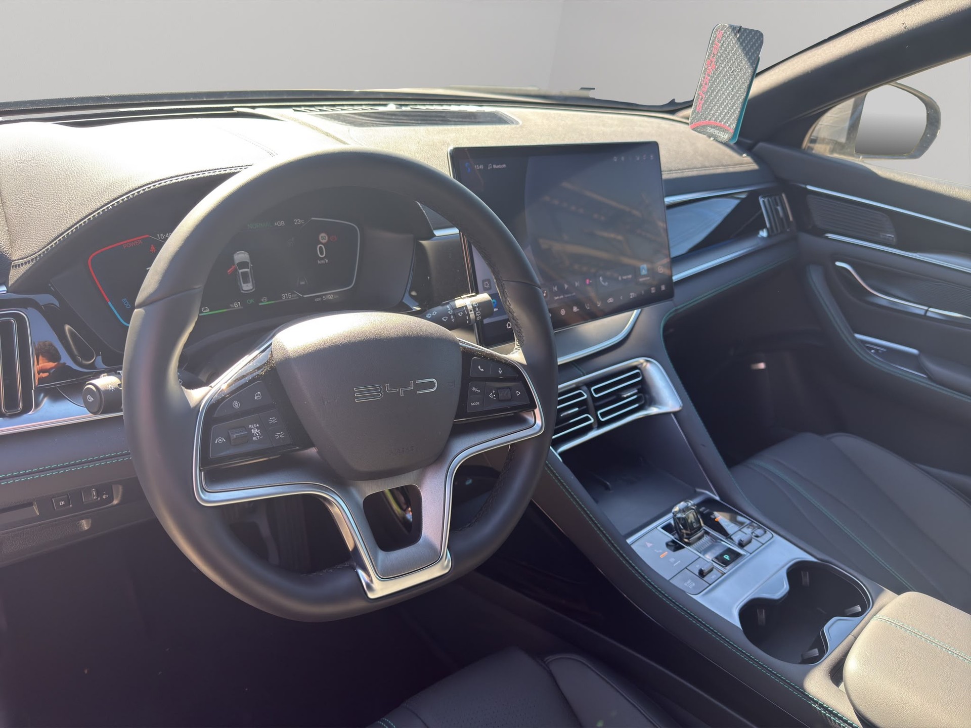 BYD Seal U DM-i Design AWD-image-15