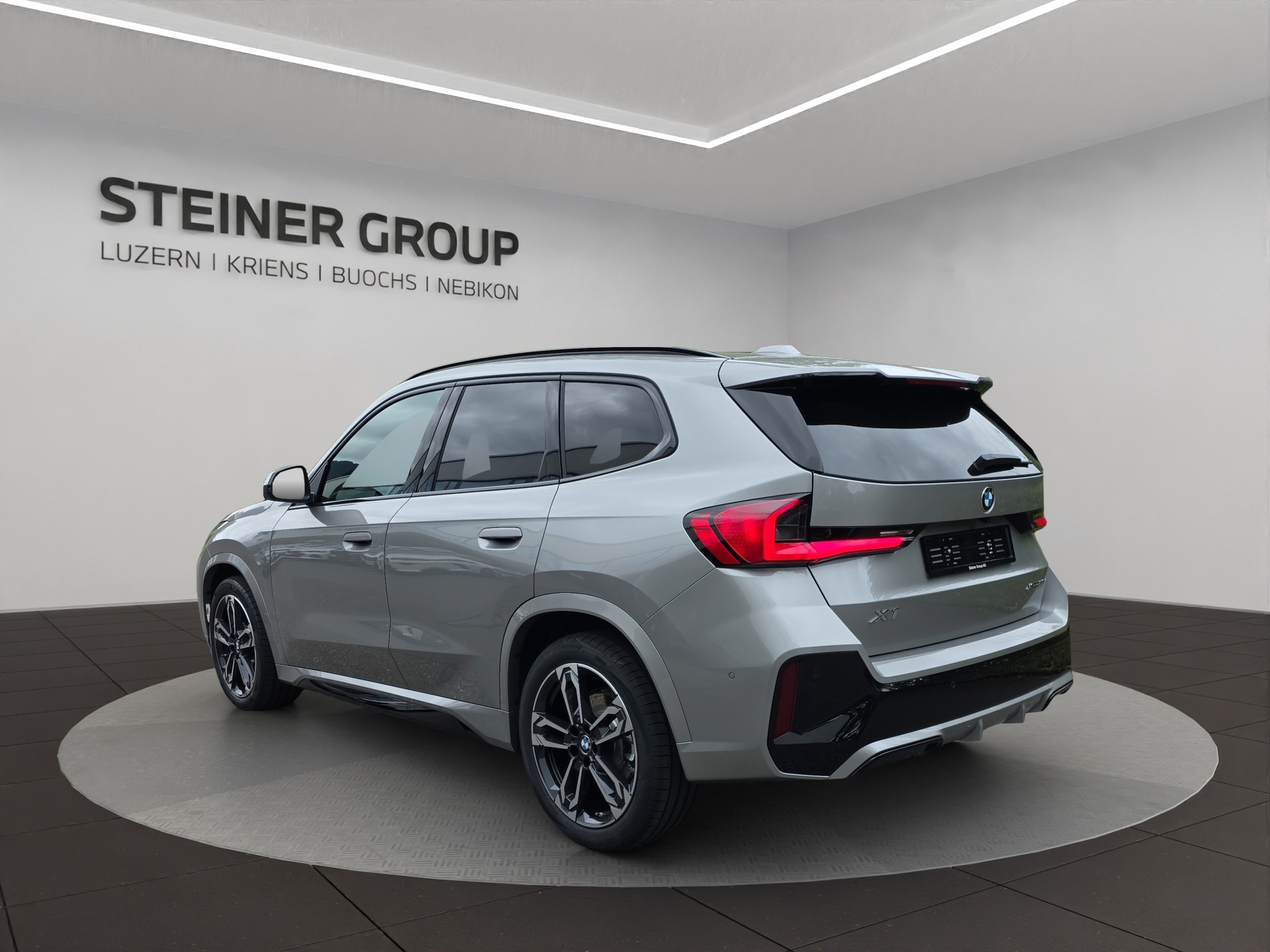 BMW X1 xDrive 23i 48V M Sport-image-4