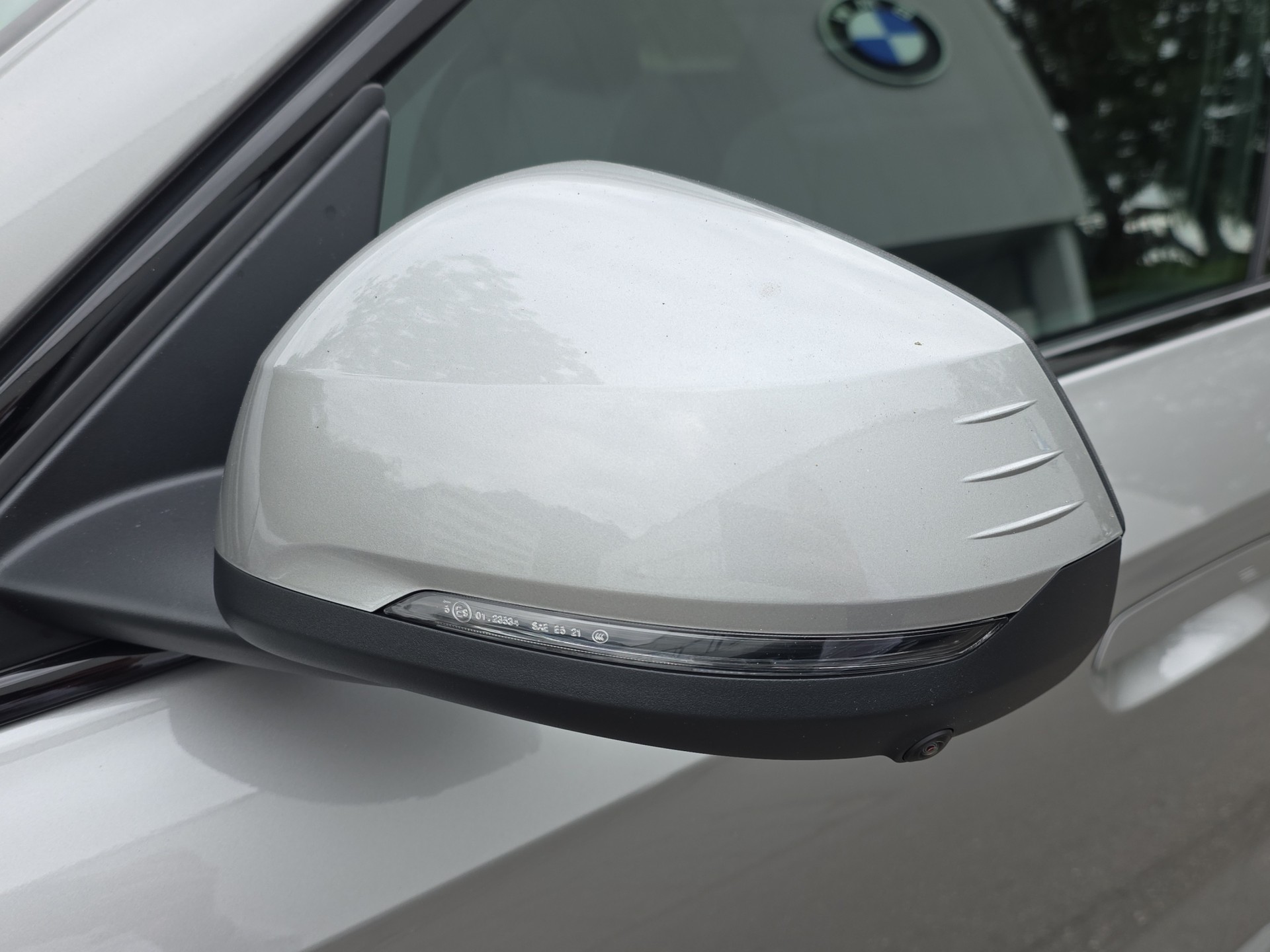 BMW X1 xDrive 23i 48V M Sport-image-7