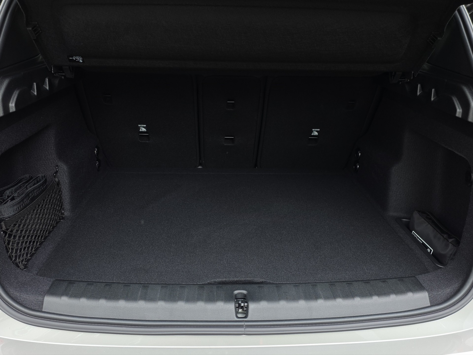 BMW X1 xDrive 23i 48V M Sport-image-16