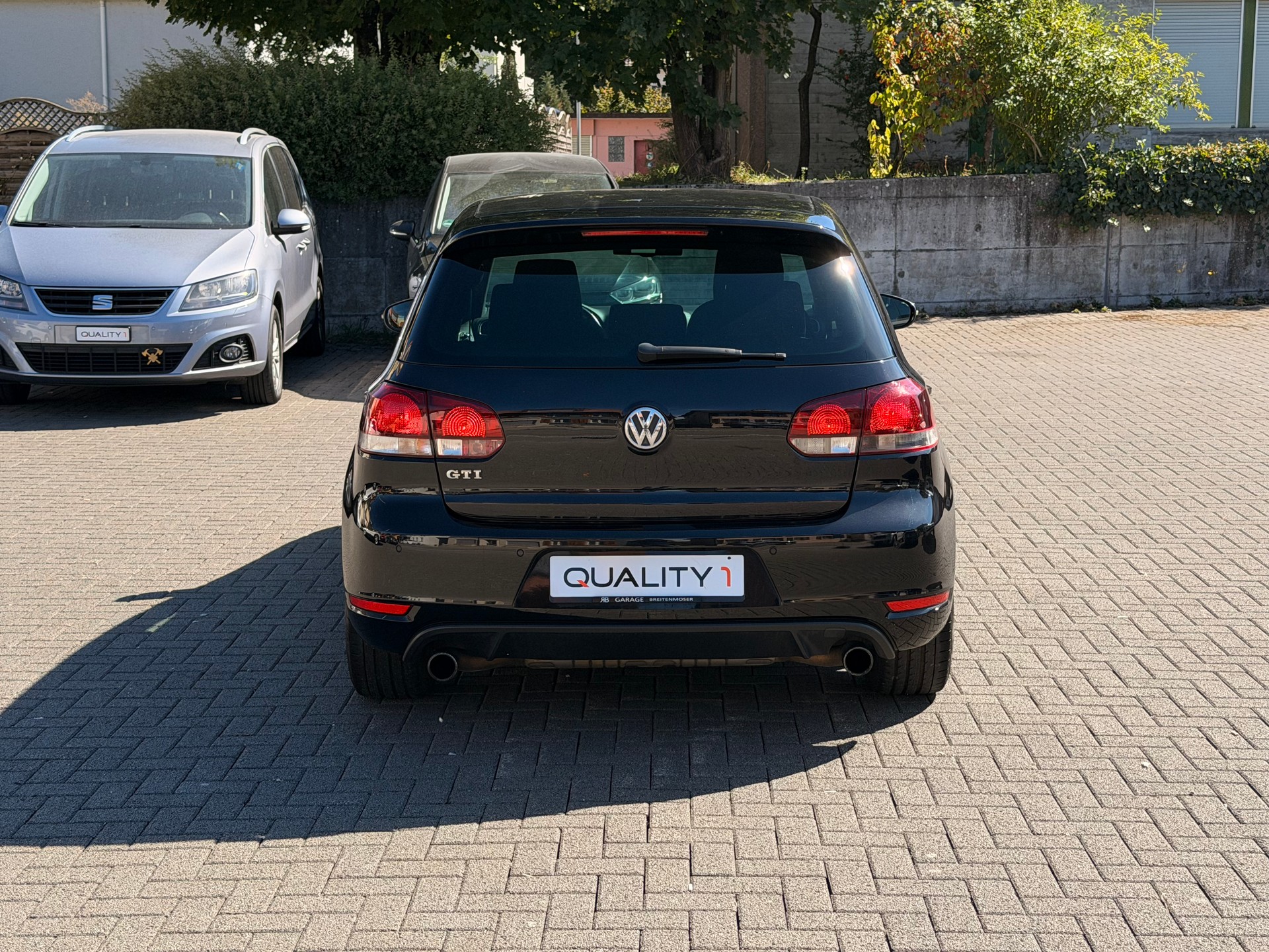 VW Golf 2.0 TSI GTI Team DSG-image-5