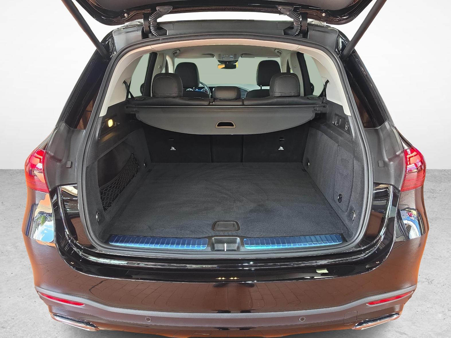 MERCEDES-BENZ GLE 450 4MATIC AMG Line-image-14