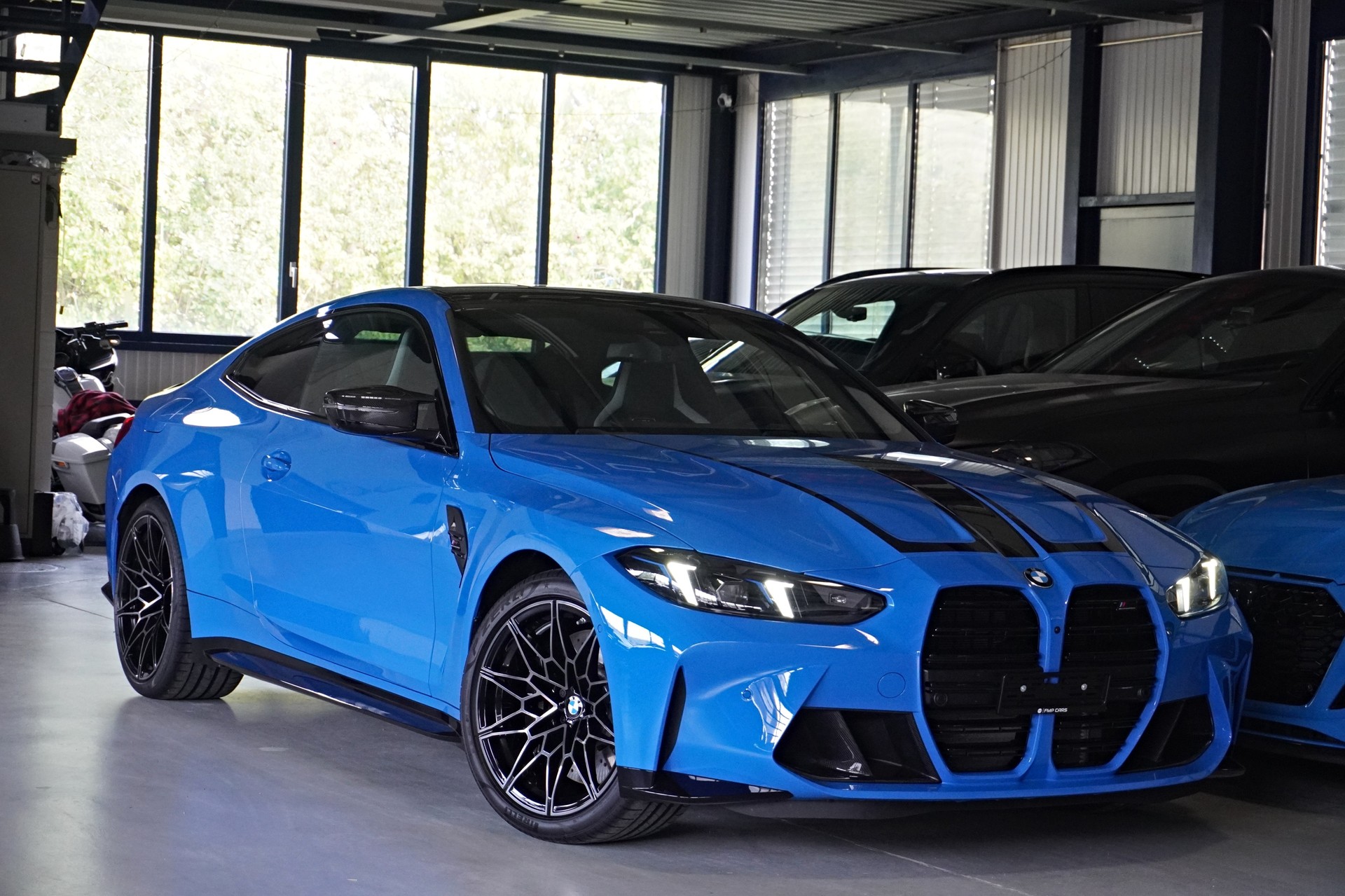 BMW M4 Coupé Competition M xDrive // SONDERLACKIERUNG VOODOO BLAU // WERKSGARANTIE // M CARBON SCHALENSITZE //-image-15
