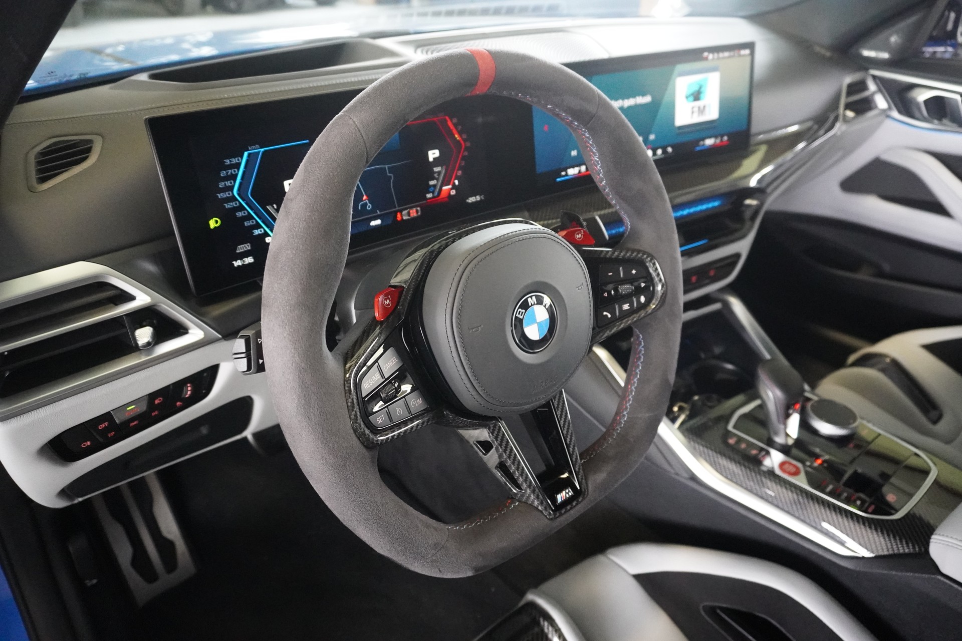 BMW M4 Coupé Competition M xDrive // SONDERLACKIERUNG VOODOO BLAU // WERKSGARANTIE // M CARBON SCHALENSITZE //-image-8