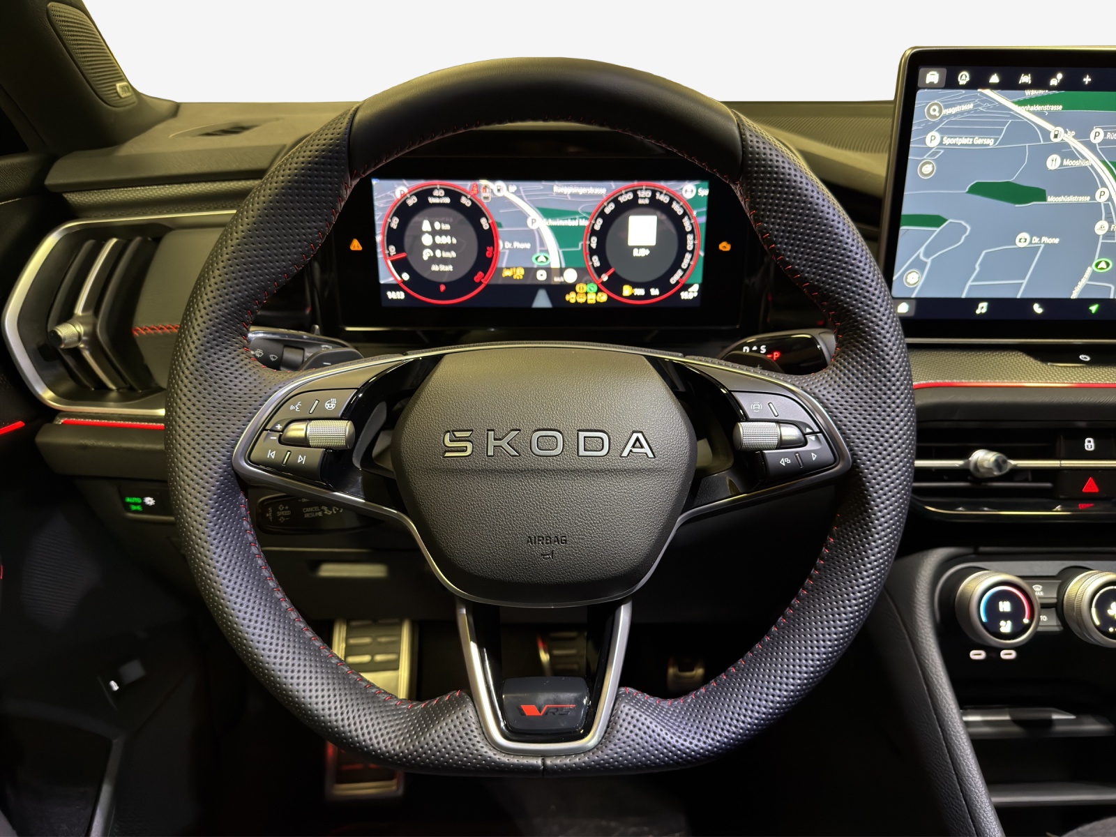 SKODA Kodiaq 2.0 TSI RS 4x4-image-9