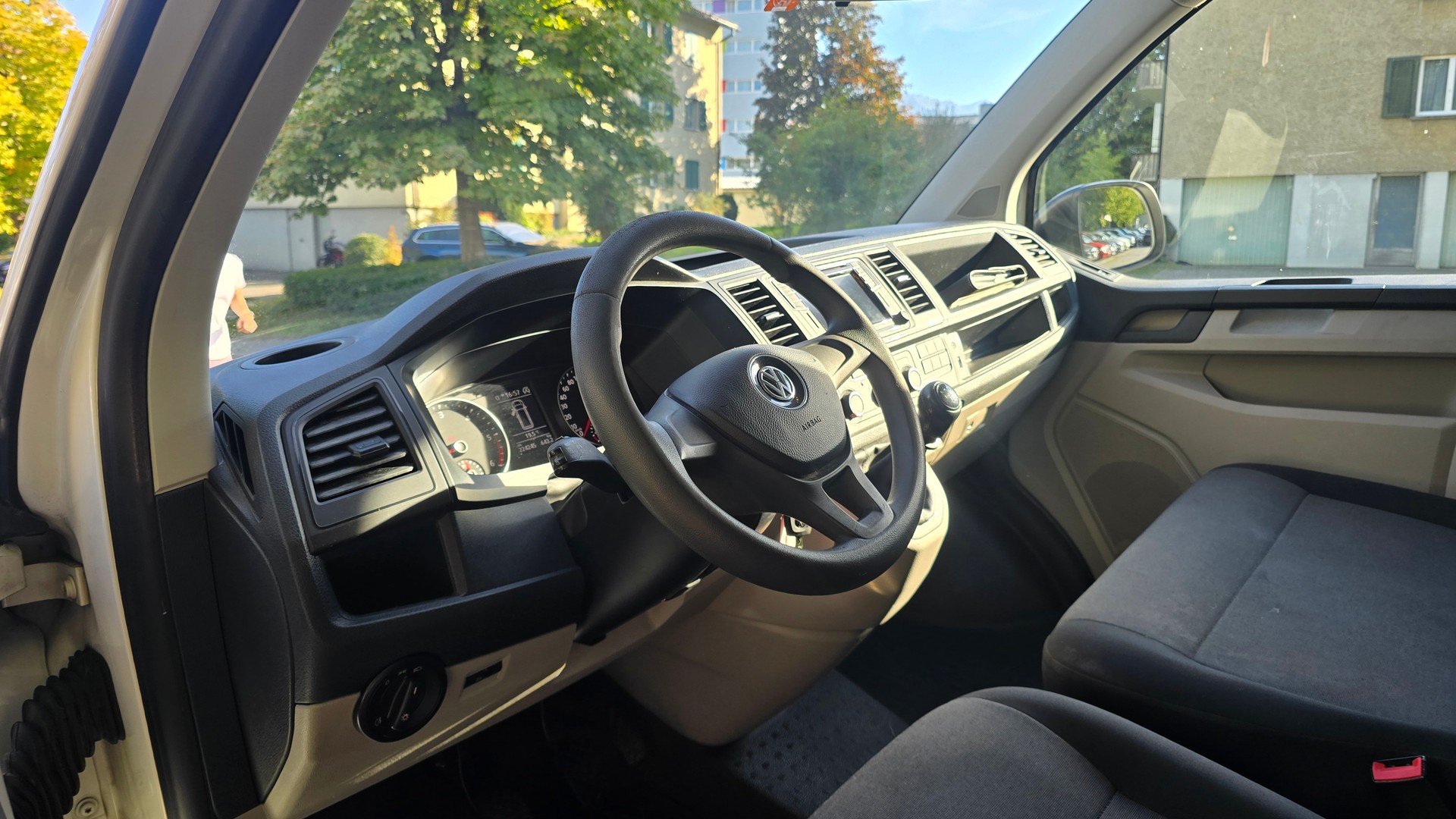 VW T6 2.0 TDI 4Motion-image-10