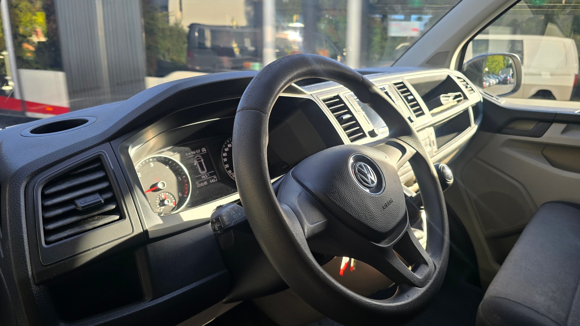 VW T6 2.0 TDI 4Motion-image-11