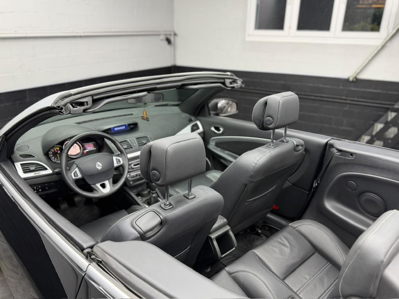 RENAULT Mégane CC 1.4 16V Turbo Dynamique | Hardtop Cabrio | Lederinterieur | CH-Auto aus 1. Hand-image-22