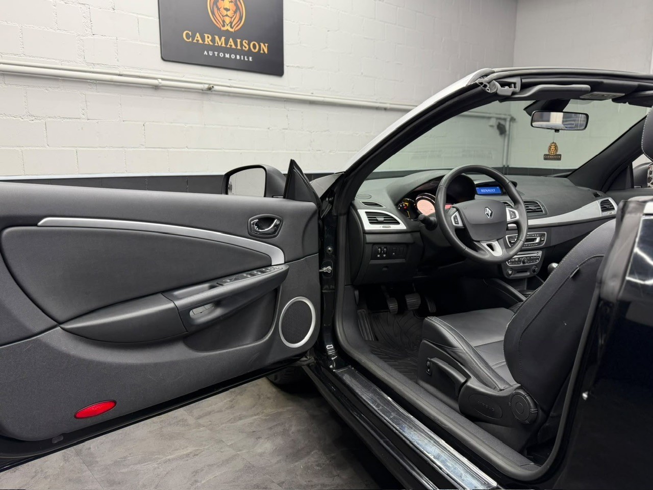 RENAULT Mégane CC 1.4 16V Turbo Dynamique | Hardtop Cabrio | Lederinterieur | CH-Auto aus 1. Hand-image-17