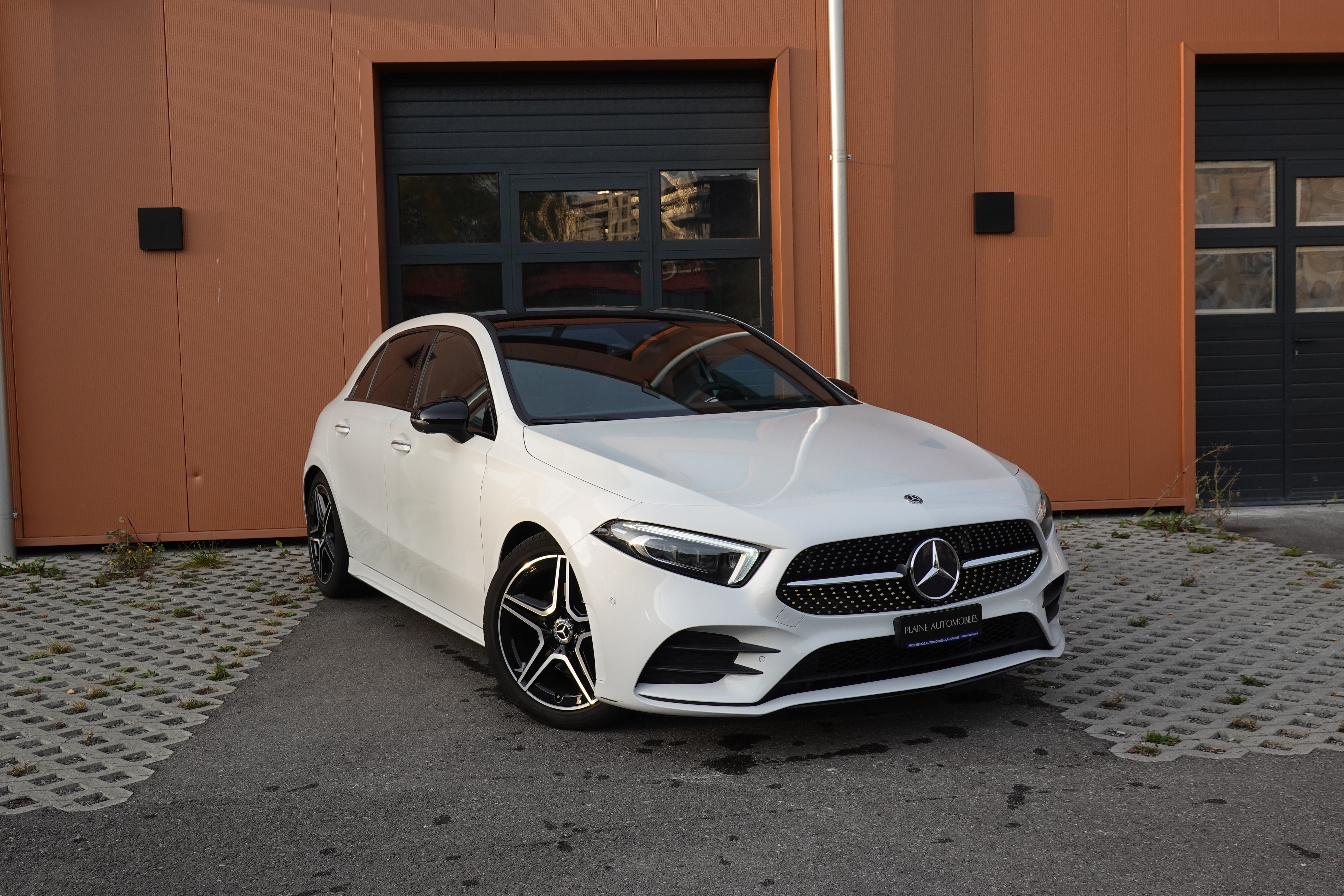 Car photo