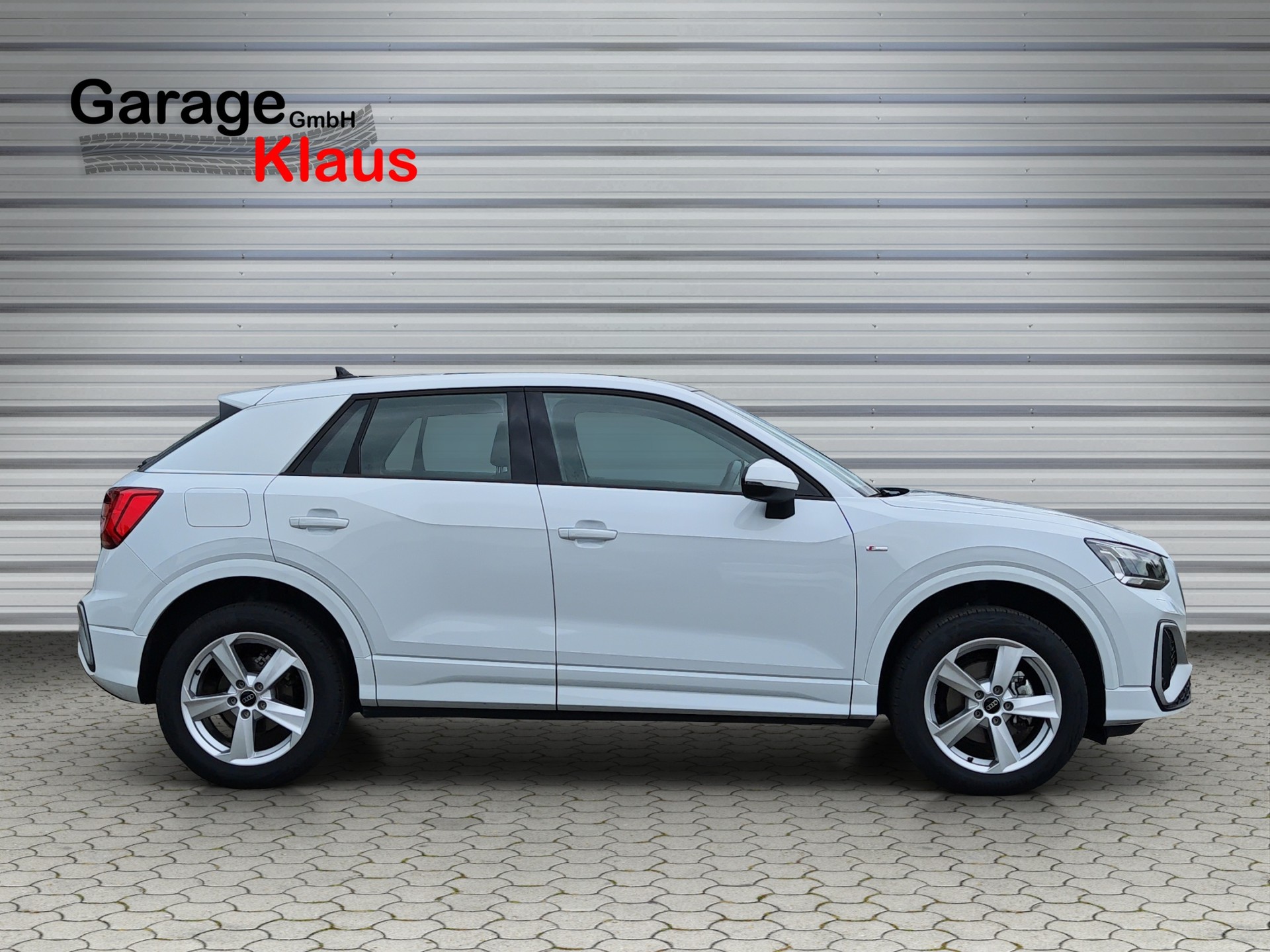 AUDI Q2 35 TFSI S line S-tronic-image-6