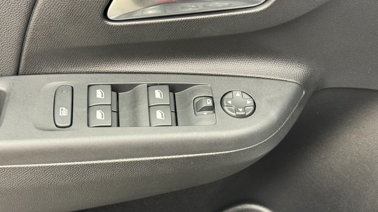 OPEL Corsa e- 51kWh GS-image-8