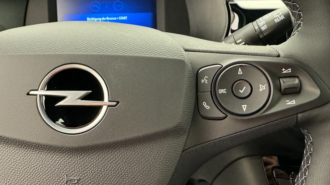 OPEL Corsa e- 51kWh GS-image-9