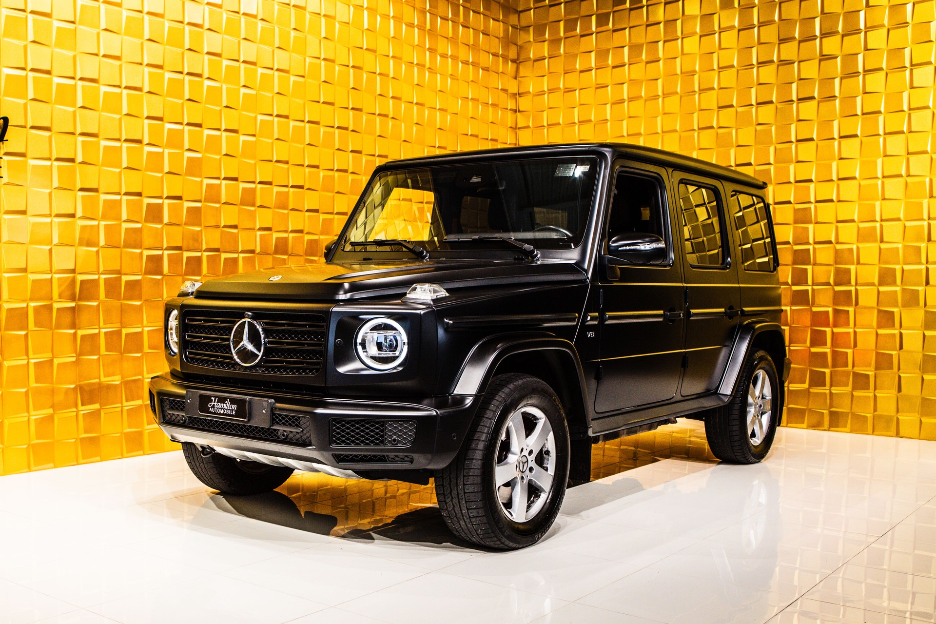 MERCEDES-BENZ G 500 9G-Tronic-showroom-element-3