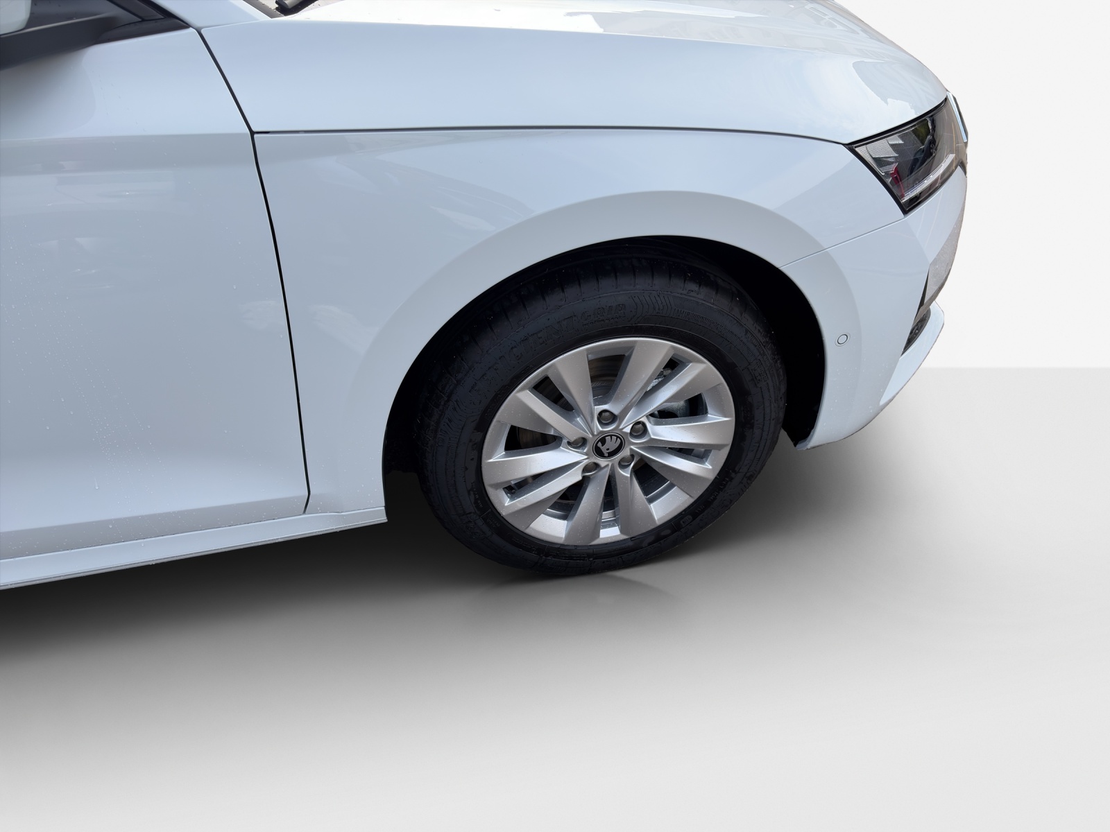 SKODA Octavia Combi 2.0 TDI DSG Selection-image-14