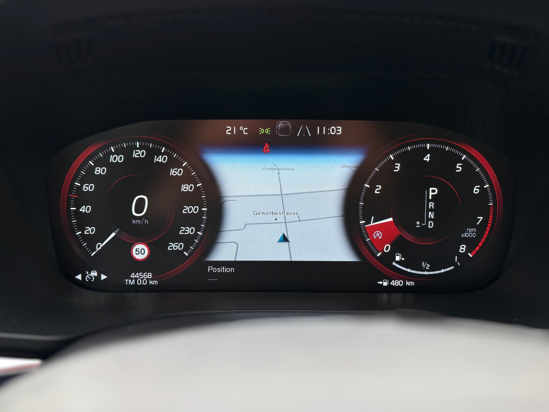 VOLVO XC60 2.0 T5 Inscription AWD-image-16