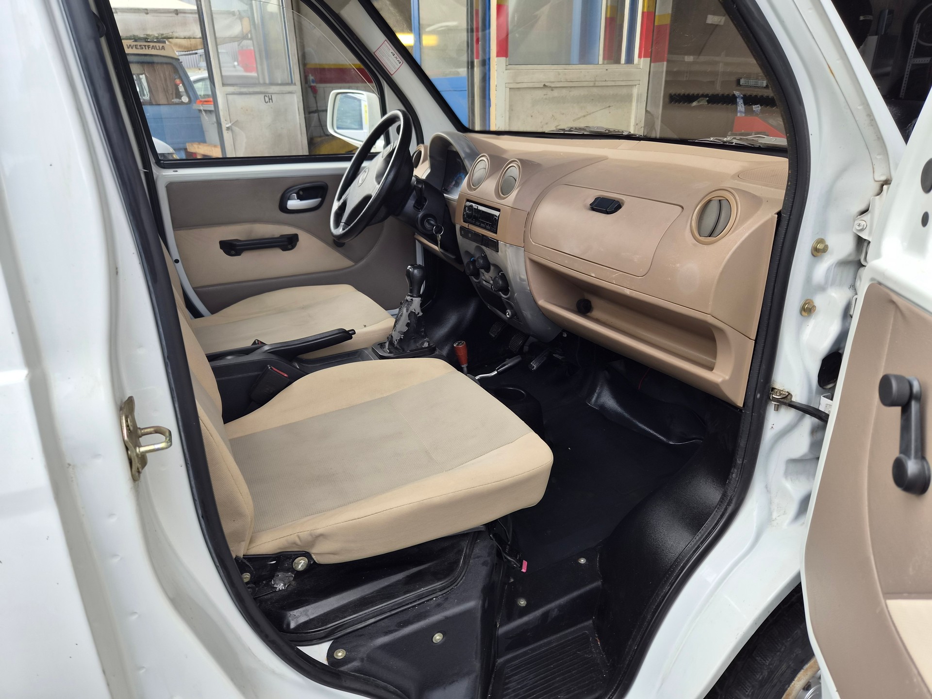 DFSK V21 Truck 1.3i 4x4-image-8