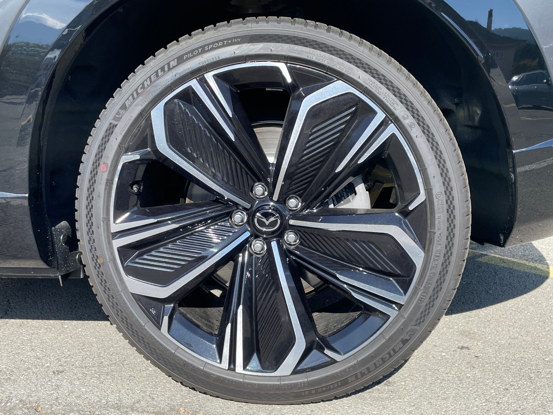 MAZDA CX-6e 68,8 kWh Takumi-image-10