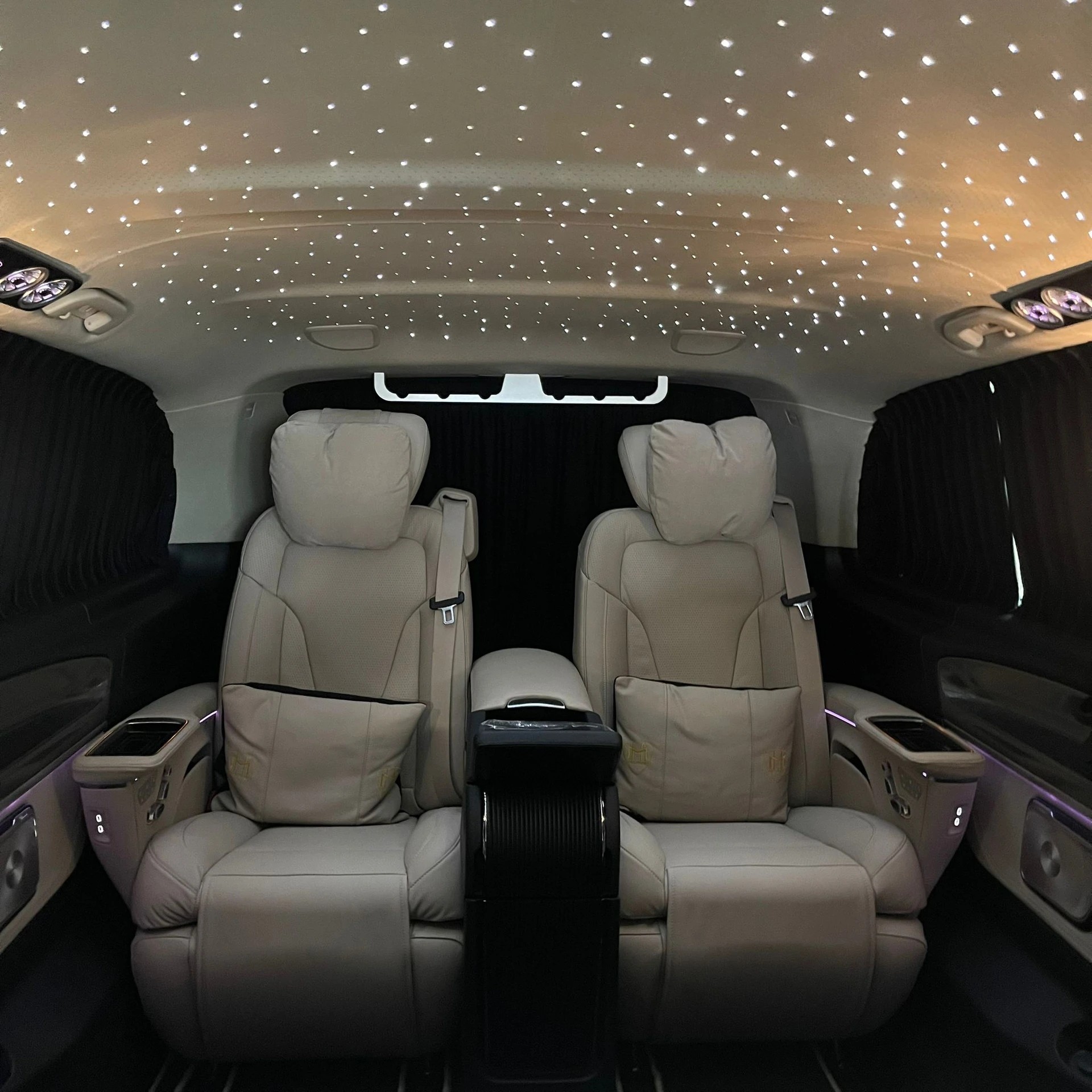 MERCEDES-BENZ V 300 d Extra-Lang 4matic Exclusive FALCON CARDADA V.I.P-image-24