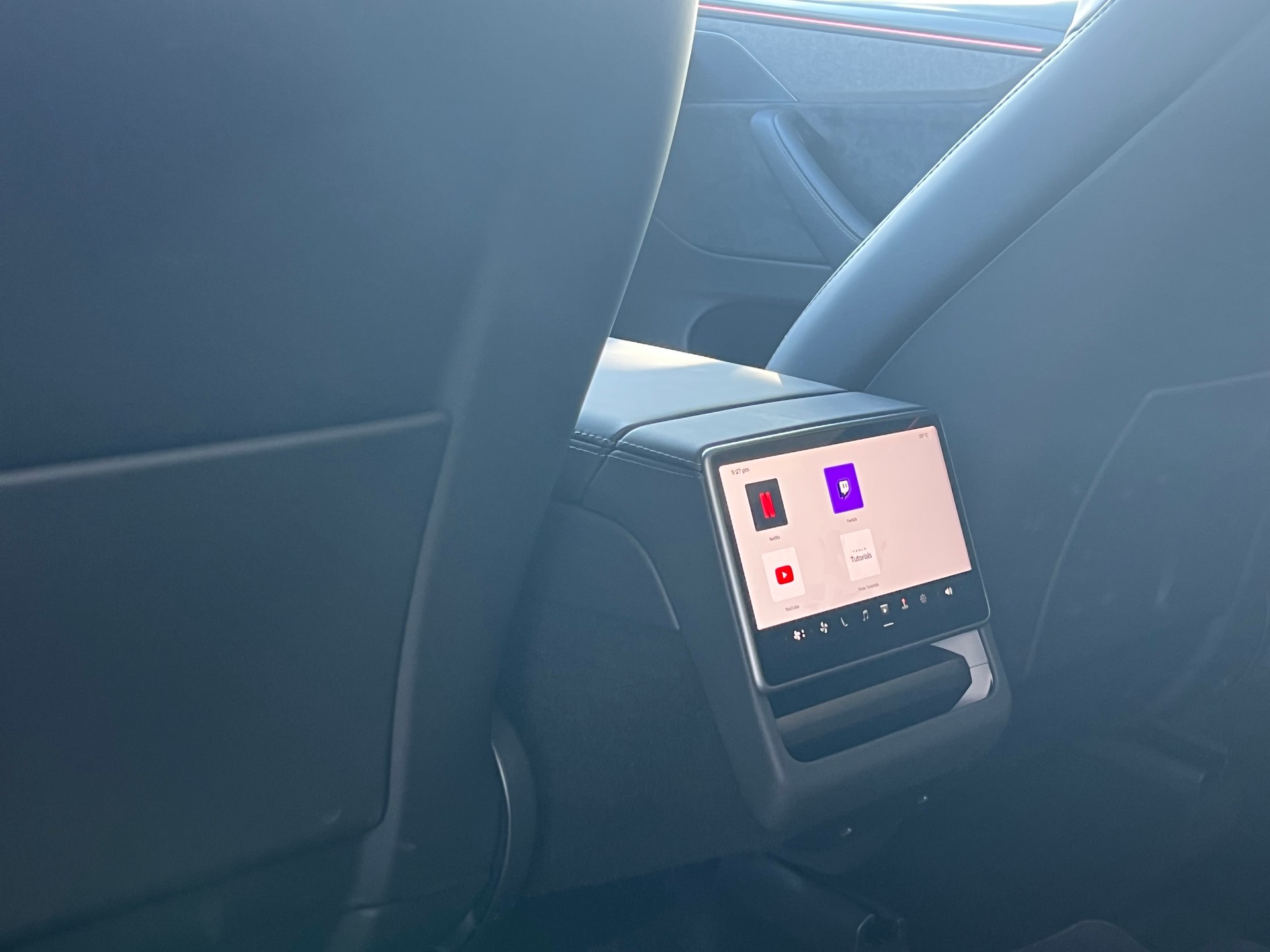 TESLA Long Range D-image-4
