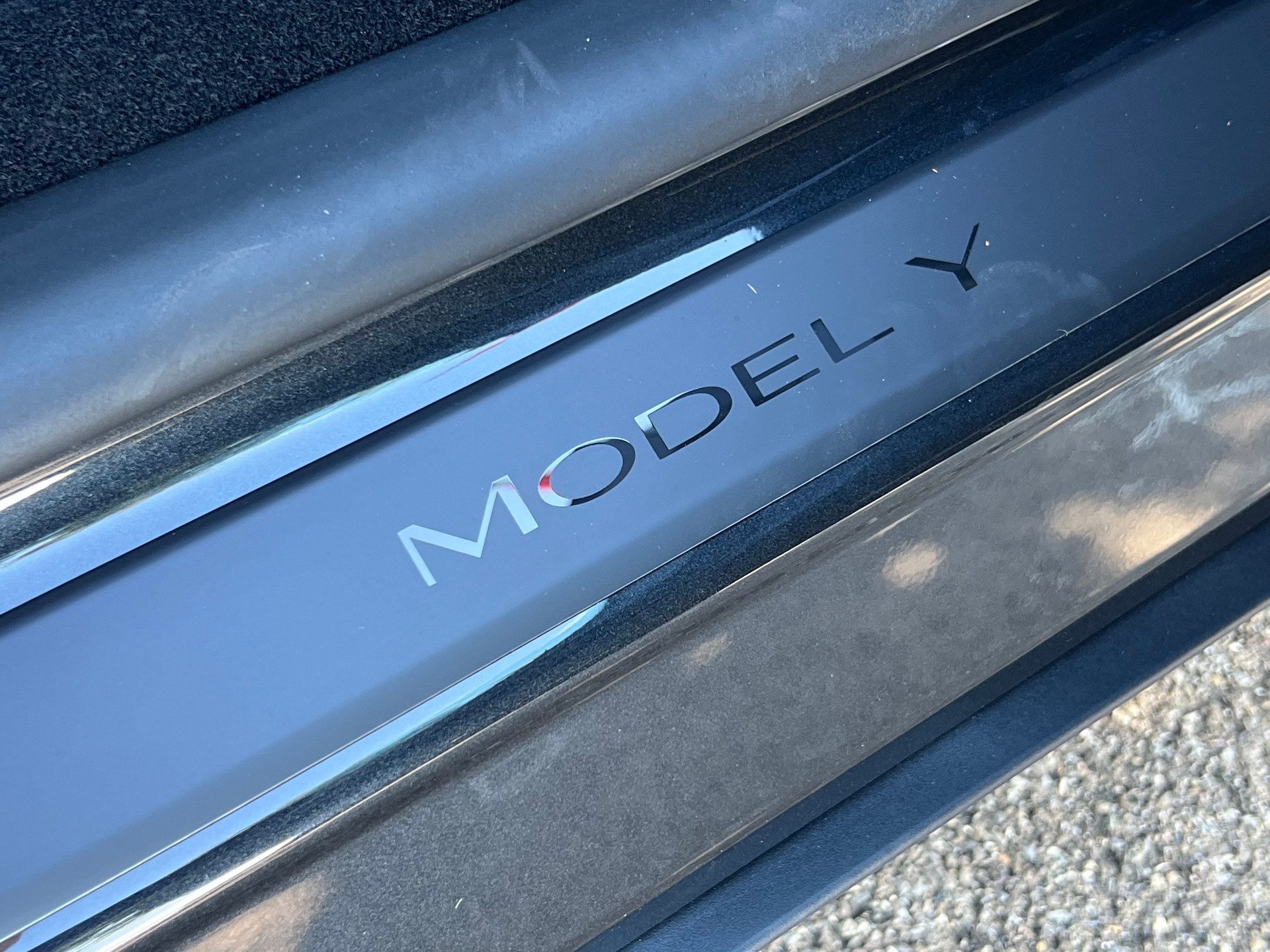 TESLA Long Range D-image-5