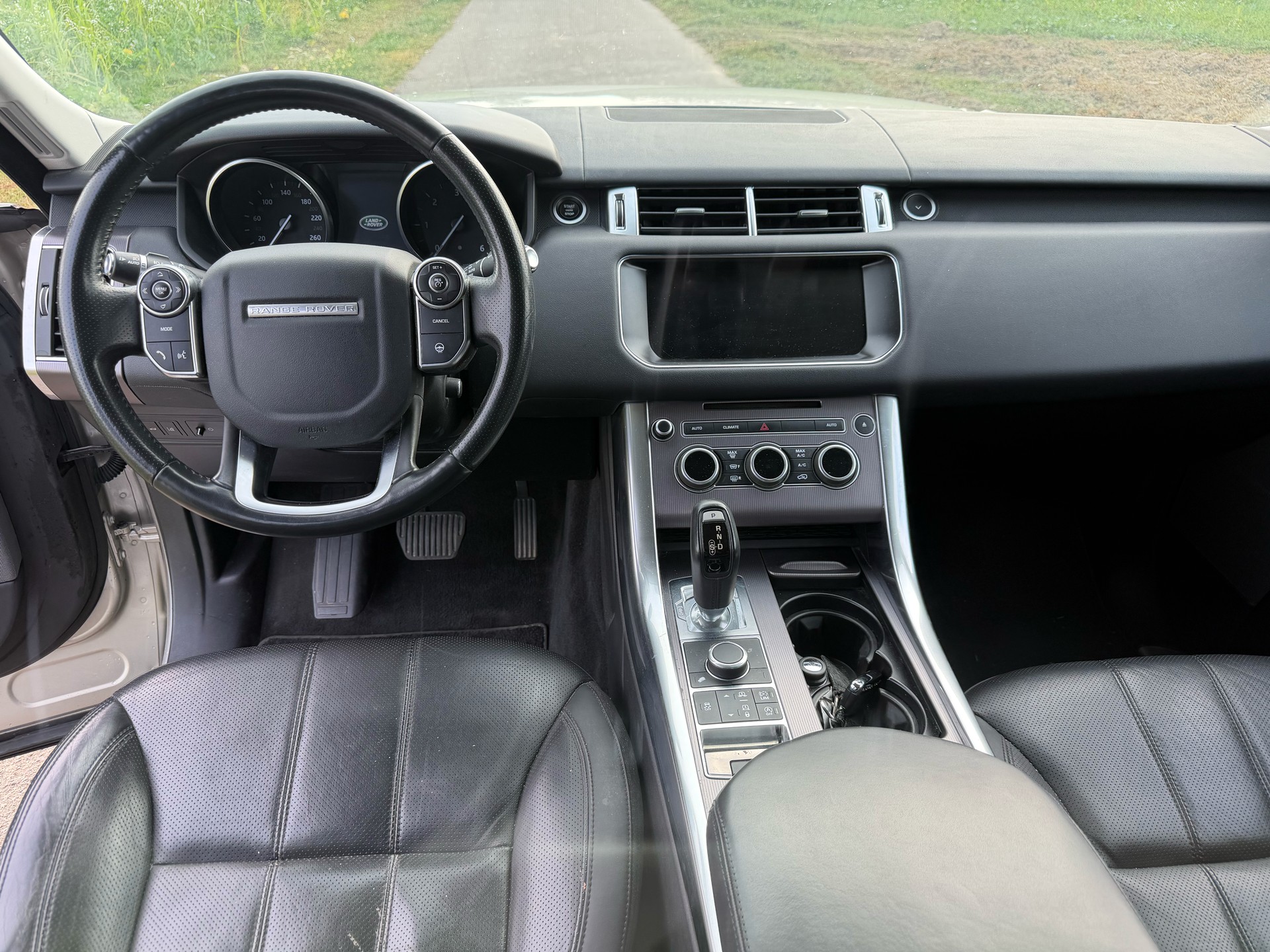 LAND ROVER Range Rover Sport 3.0 TDV6 HSE Automatic-image-14