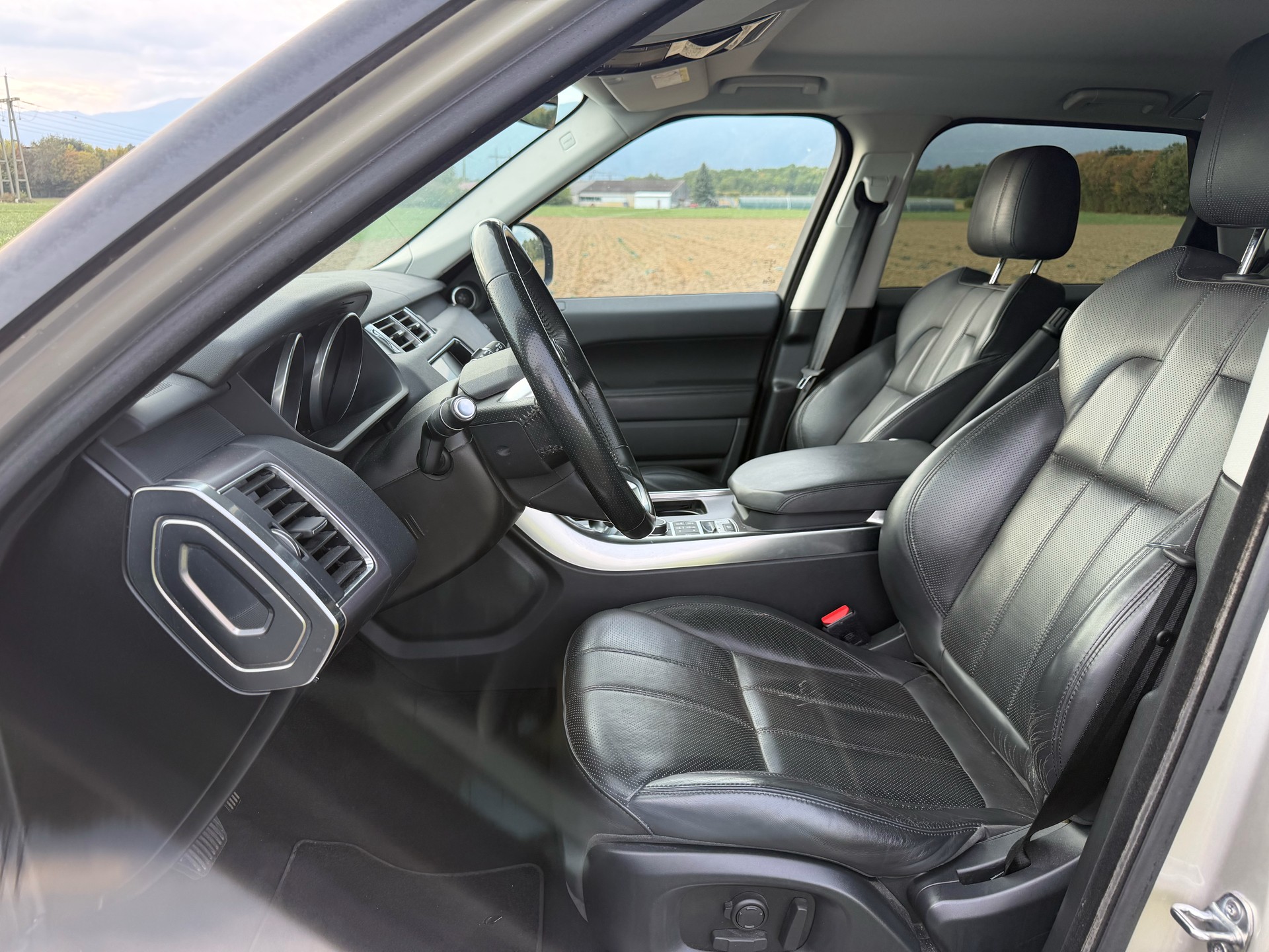 LAND ROVER Range Rover Sport 3.0 TDV6 HSE Automatic-image-11