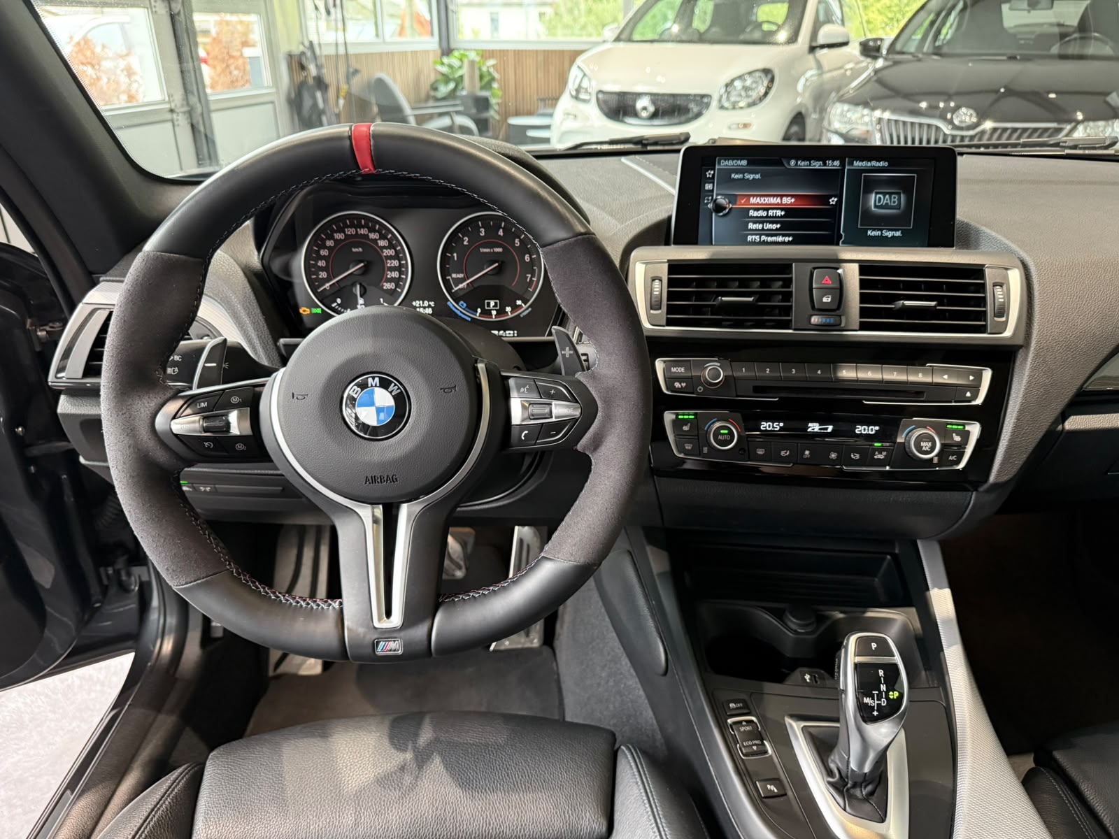 BMW M240i xDrive Steptronic-image-13