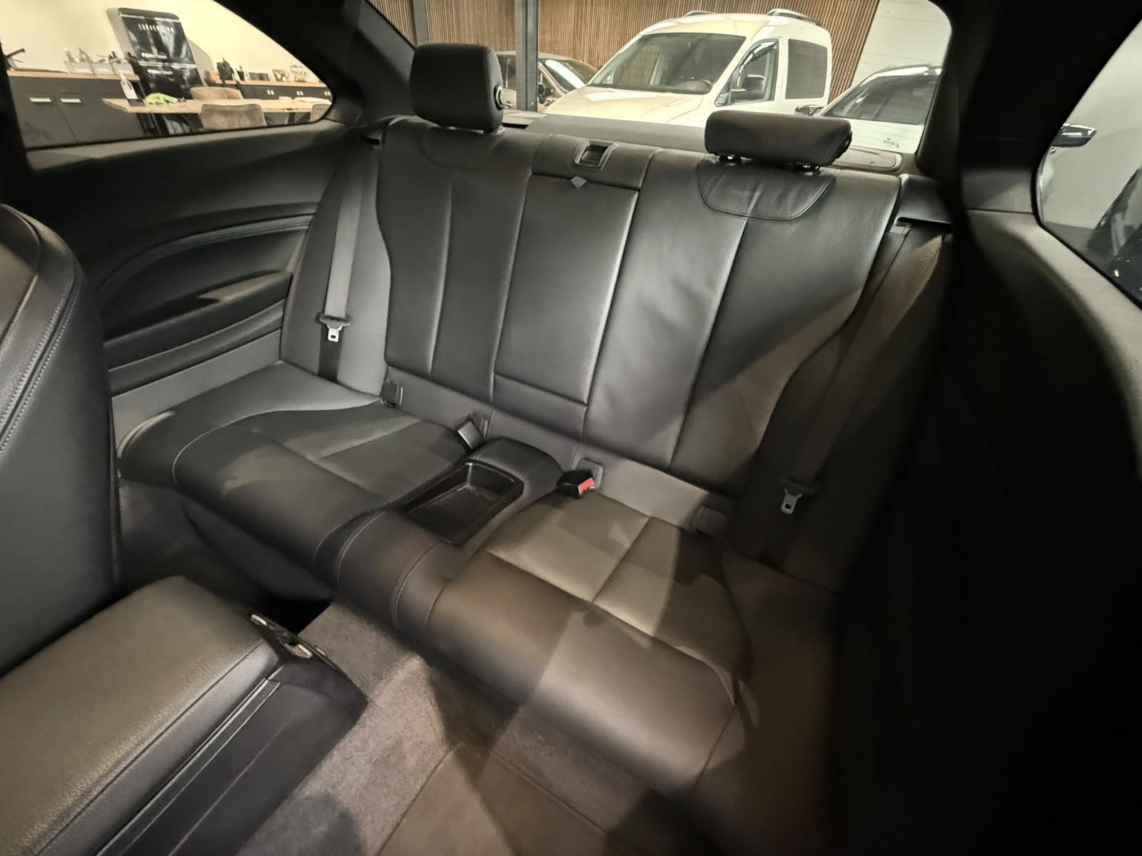 BMW M240i xDrive Steptronic-image-9
