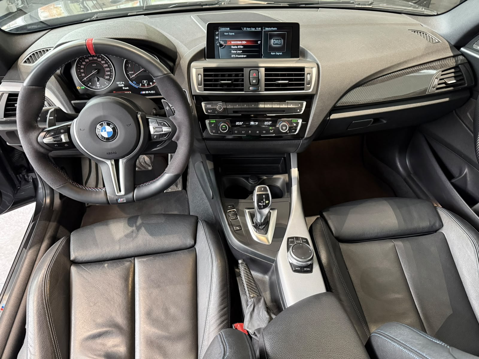 BMW M240i xDrive Steptronic-image-12