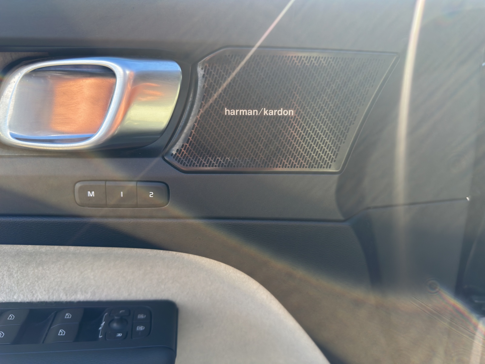 VOLVO XC40 T4 AWD Inscription Geartronic-image-18