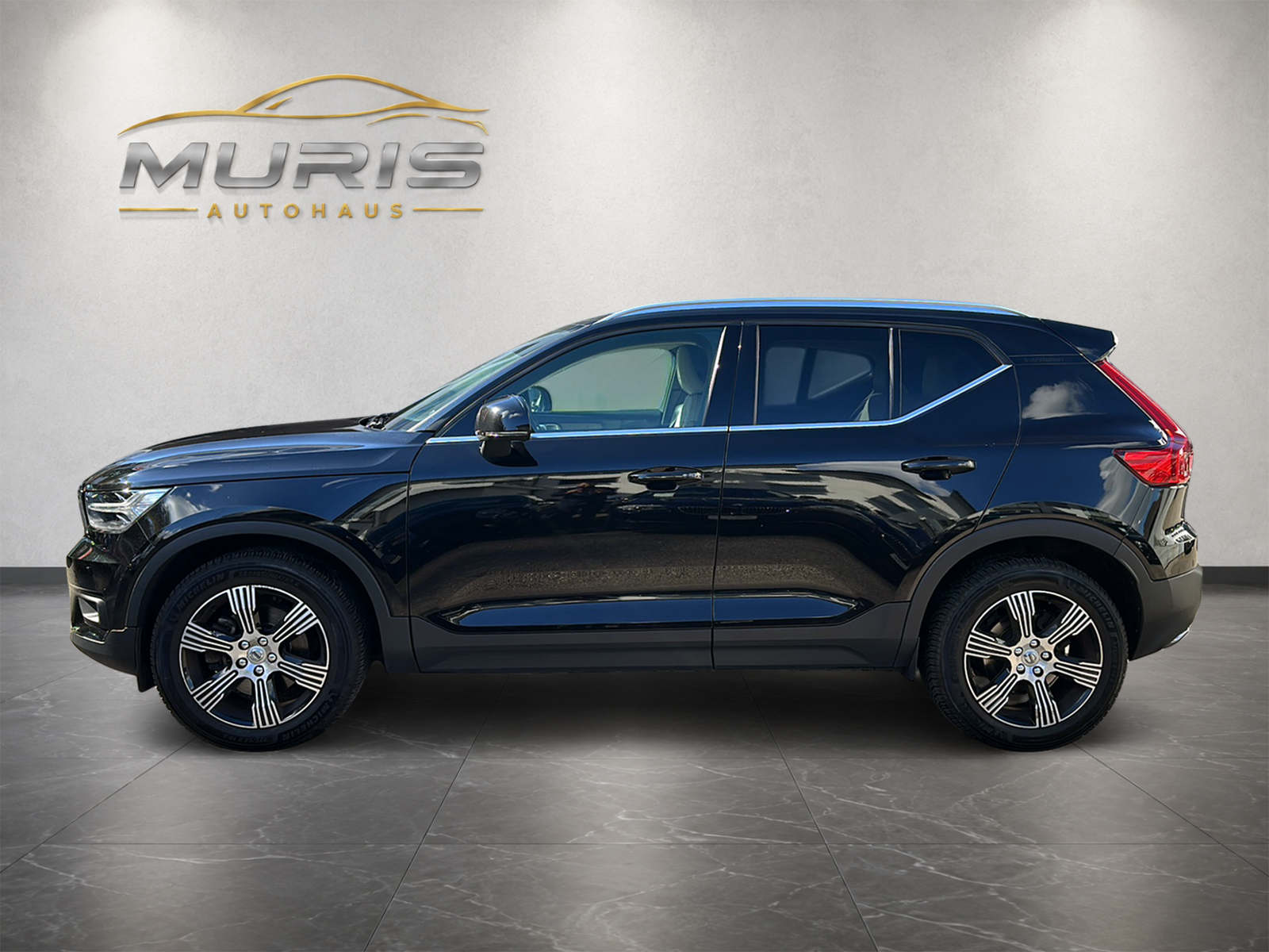 VOLVO XC40 T4 AWD Inscription Geartronic-image-1
