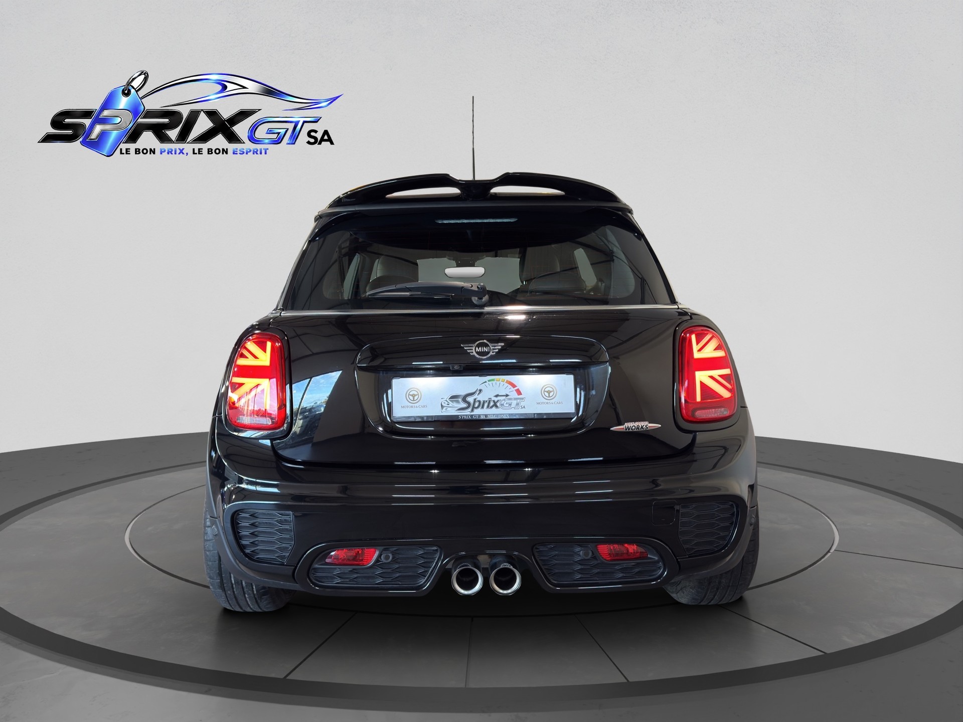 MINI Cooper John Cooper Works Steptronic-showroom-element-3
