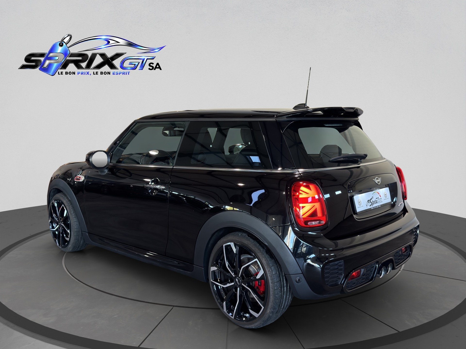 MINI Cooper John Cooper Works Steptronic-showroom-element-2