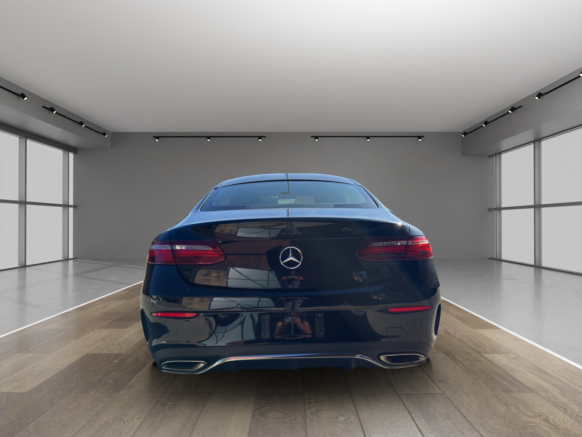 MERCEDES-BENZ E 200 Coupé AMG Line 9G-Tronic-image-4