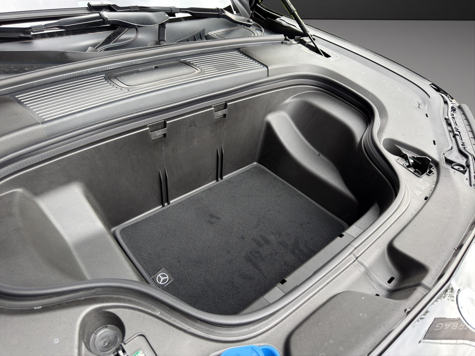 MERCEDES-BENZ C 400 4MATIC elektrisch-image-15