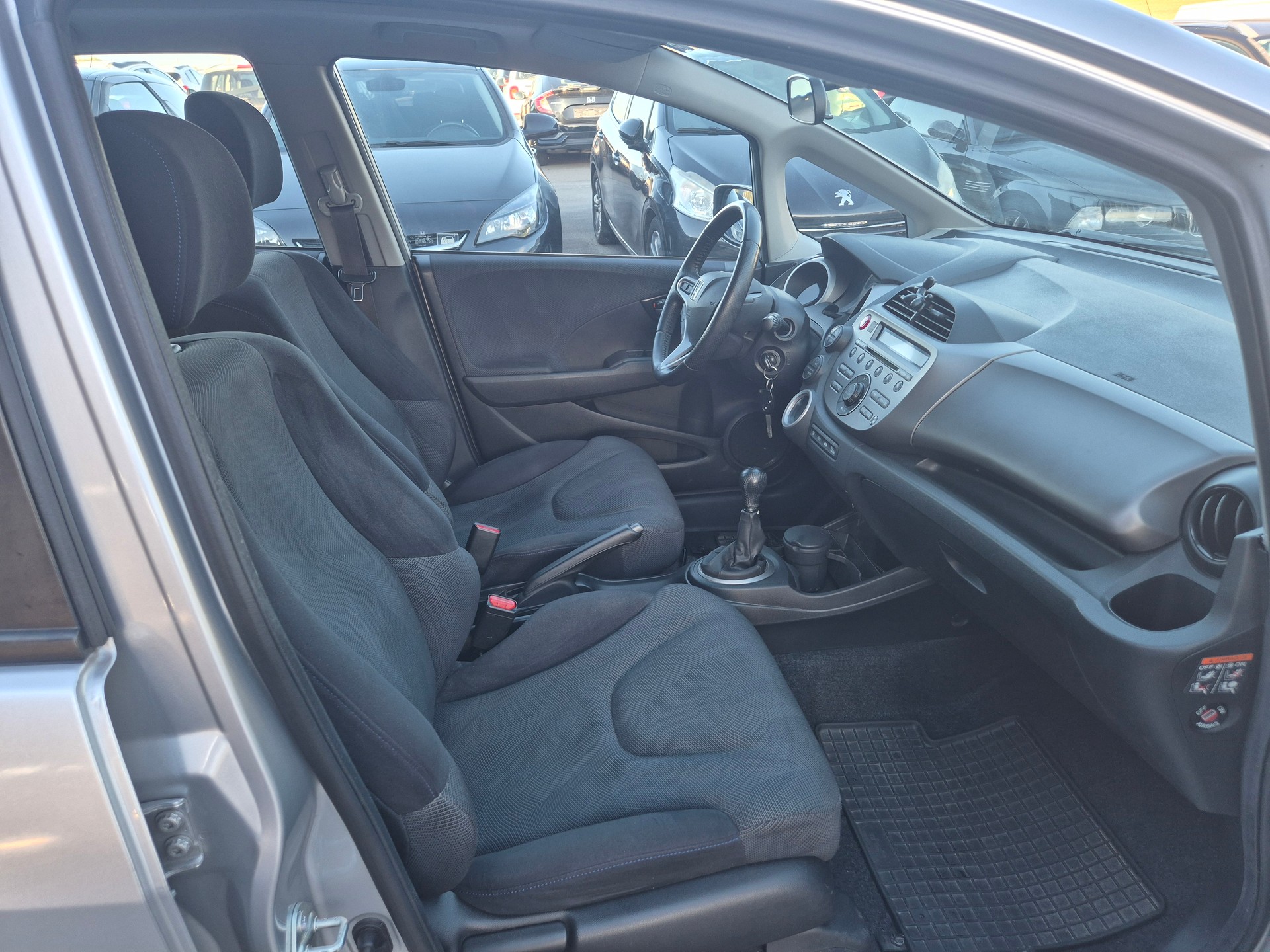 HONDA Jazz 1.4i Elegance-image-3