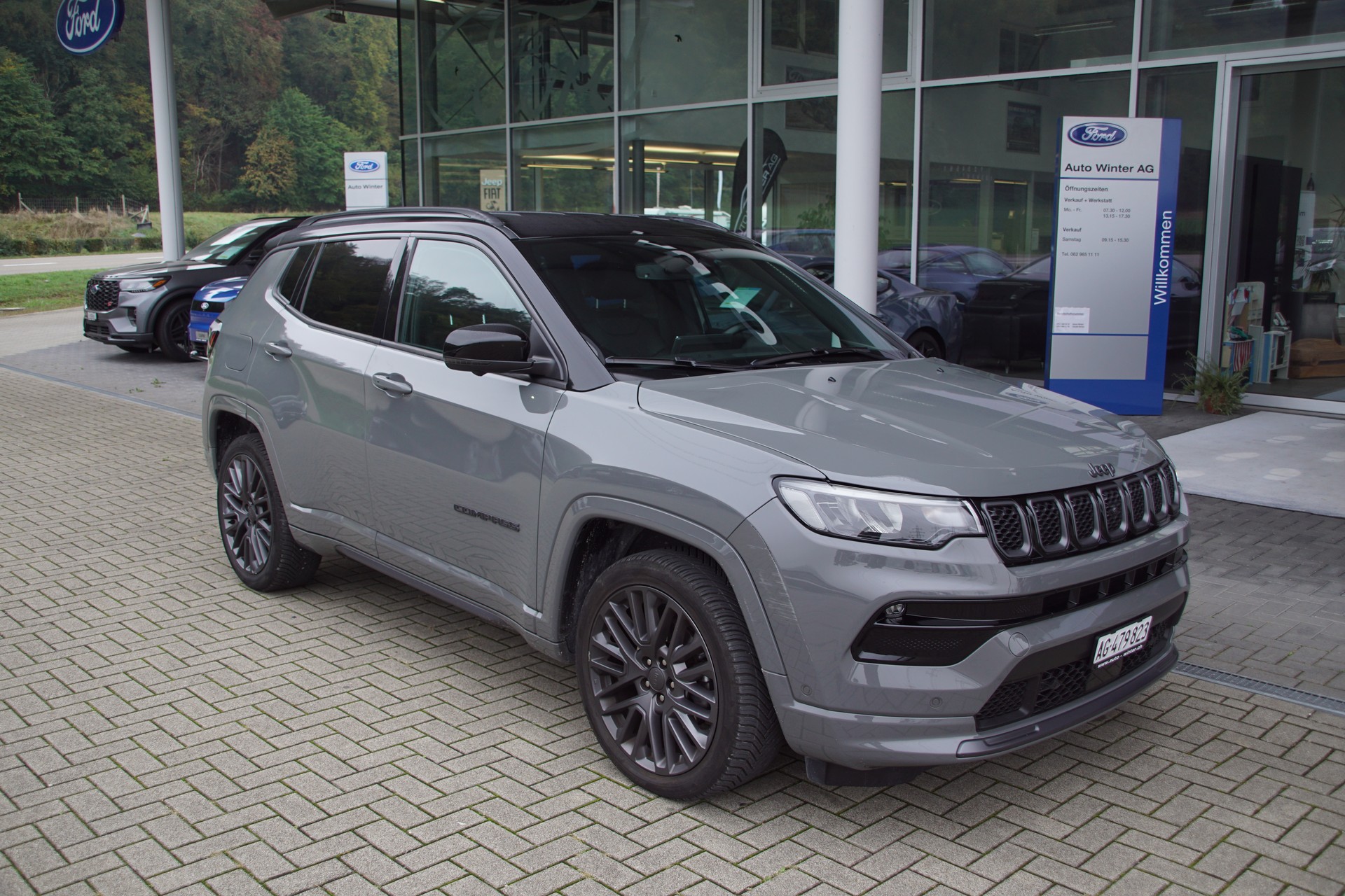 JEEP Compass 4x2 1.3 Turbo S DKG-image-0