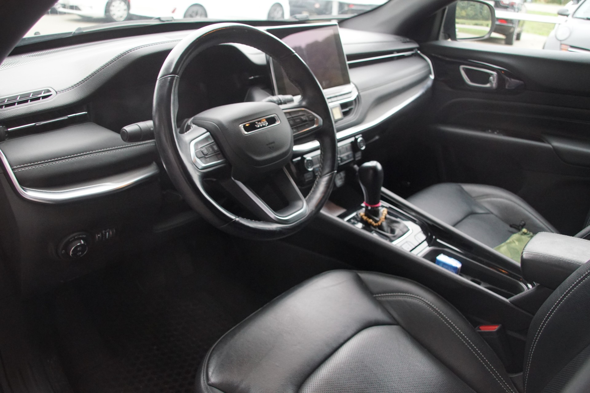 JEEP Compass 4x2 1.3 Turbo S DKG-image-5