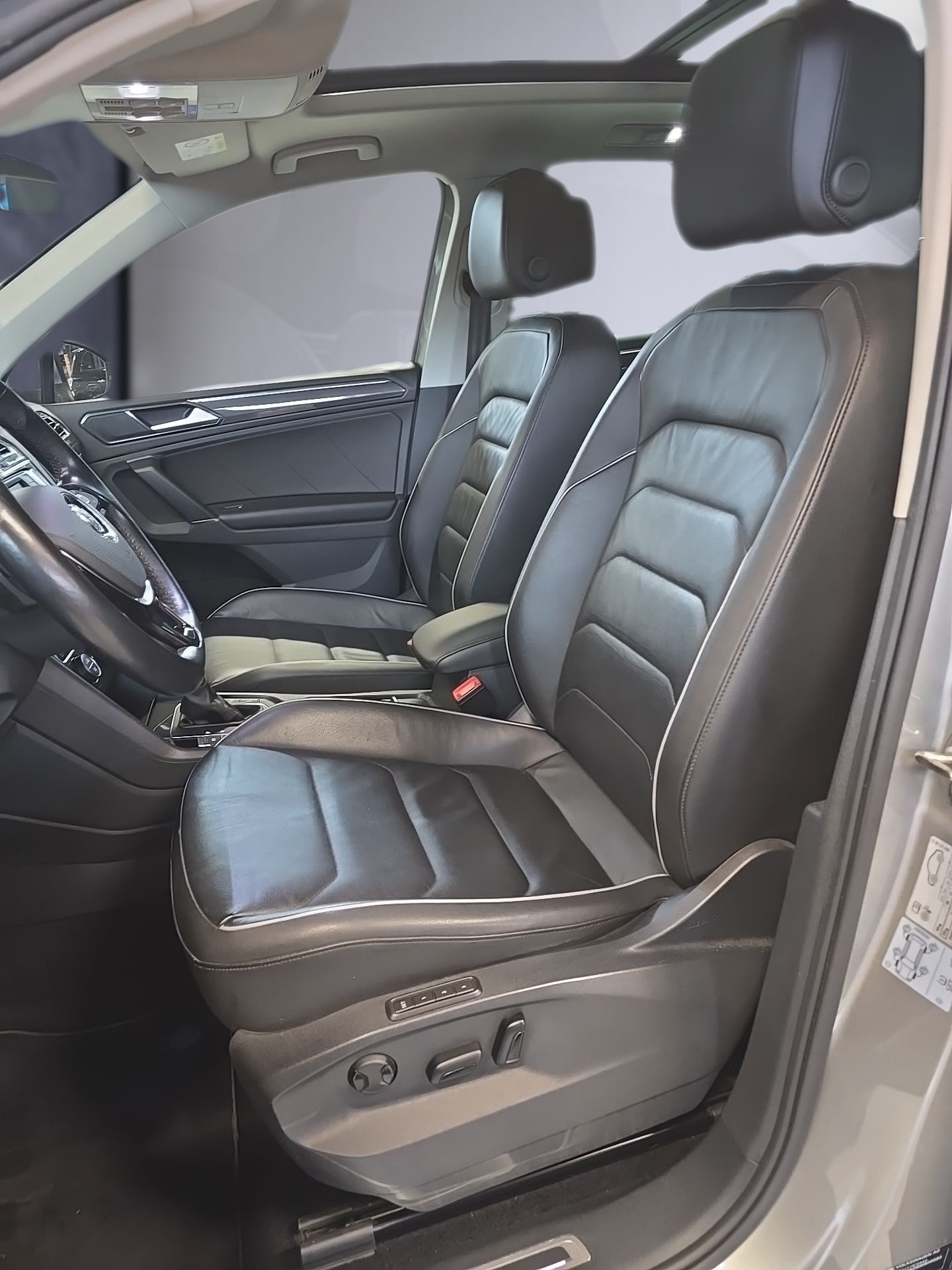 VW Tiguan 2.0 TDI SCR Highline4Motion DSG-image-17