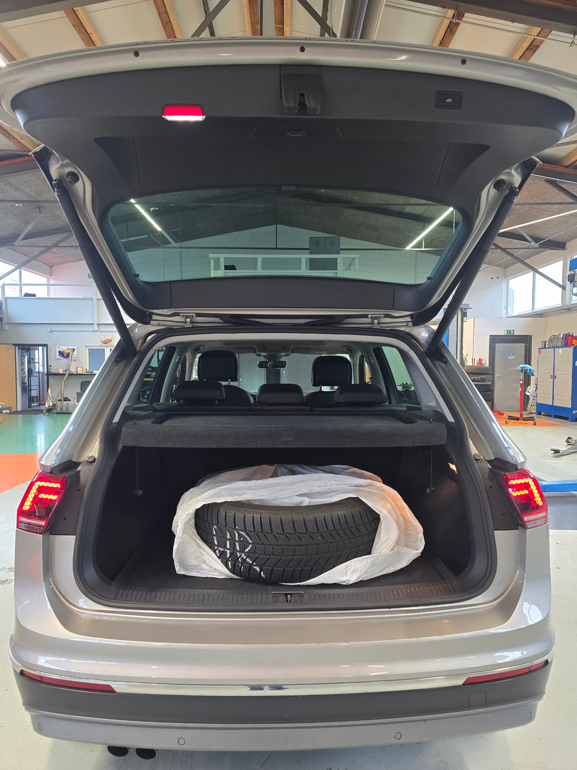 VW Tiguan 2.0 TDI SCR Highline4Motion DSG-image-21