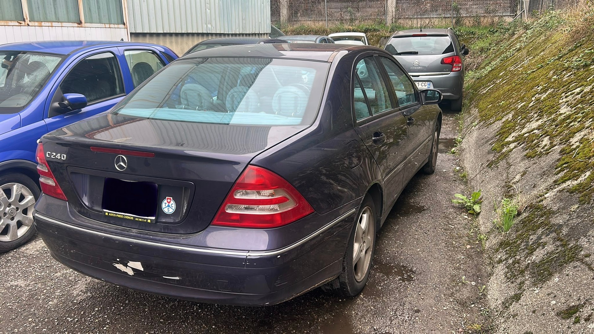MERCEDES-BENZ C 240 Avantgarde-image-2